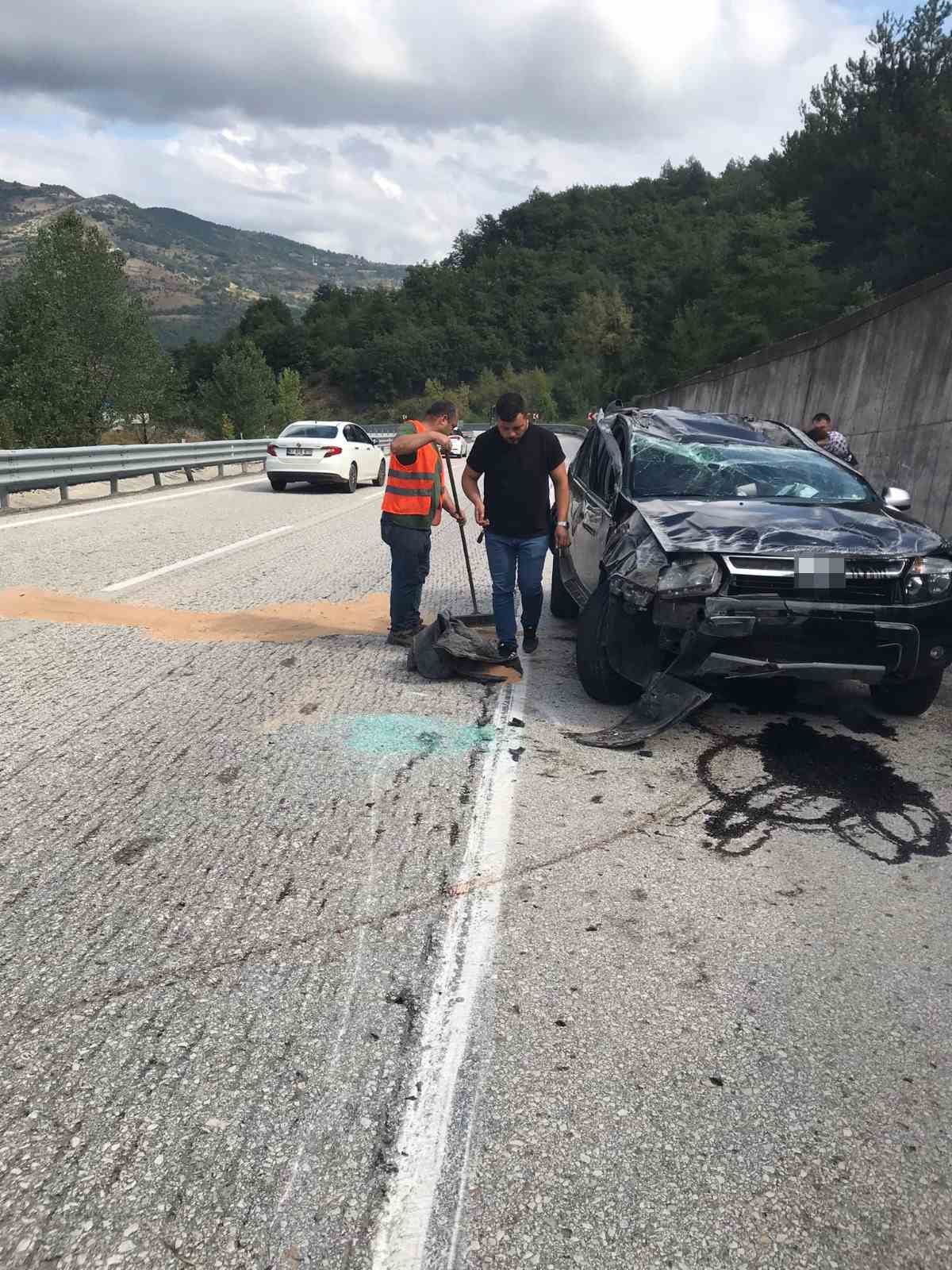Devrek’te iki ayrı trafik kazasında 2 kişi yaralandı