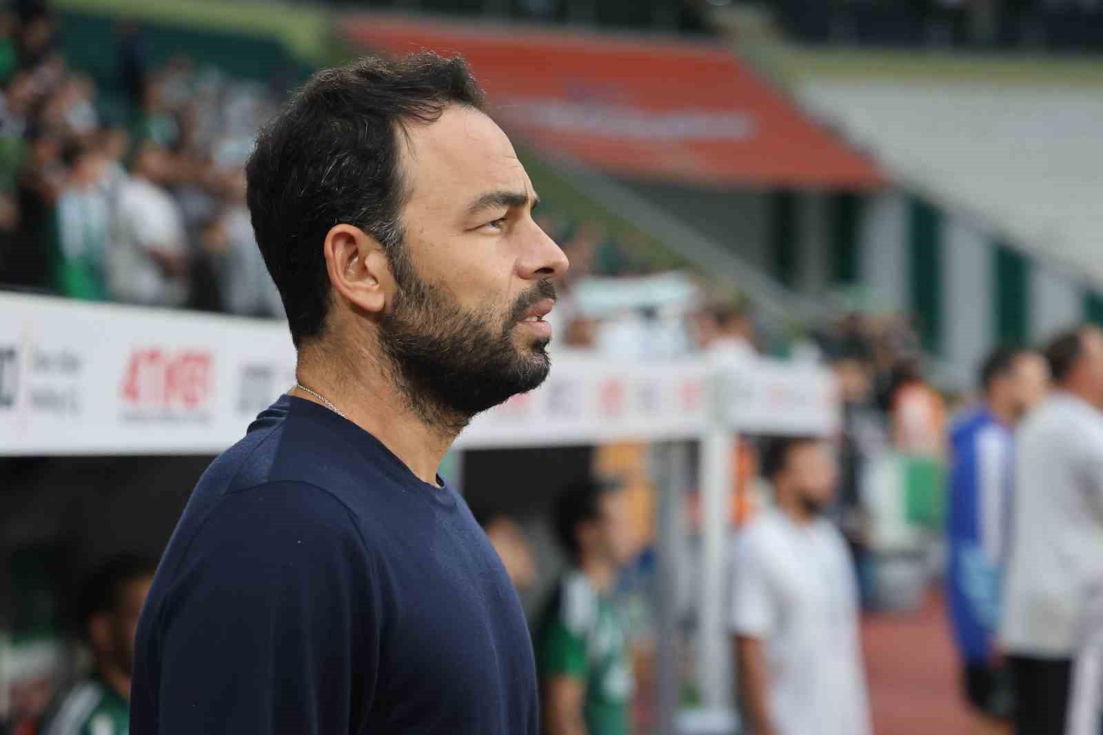 Trendyol Süper Lig: Konyaspor: 1 - Kocaelispor: 0 (İlk yarı)