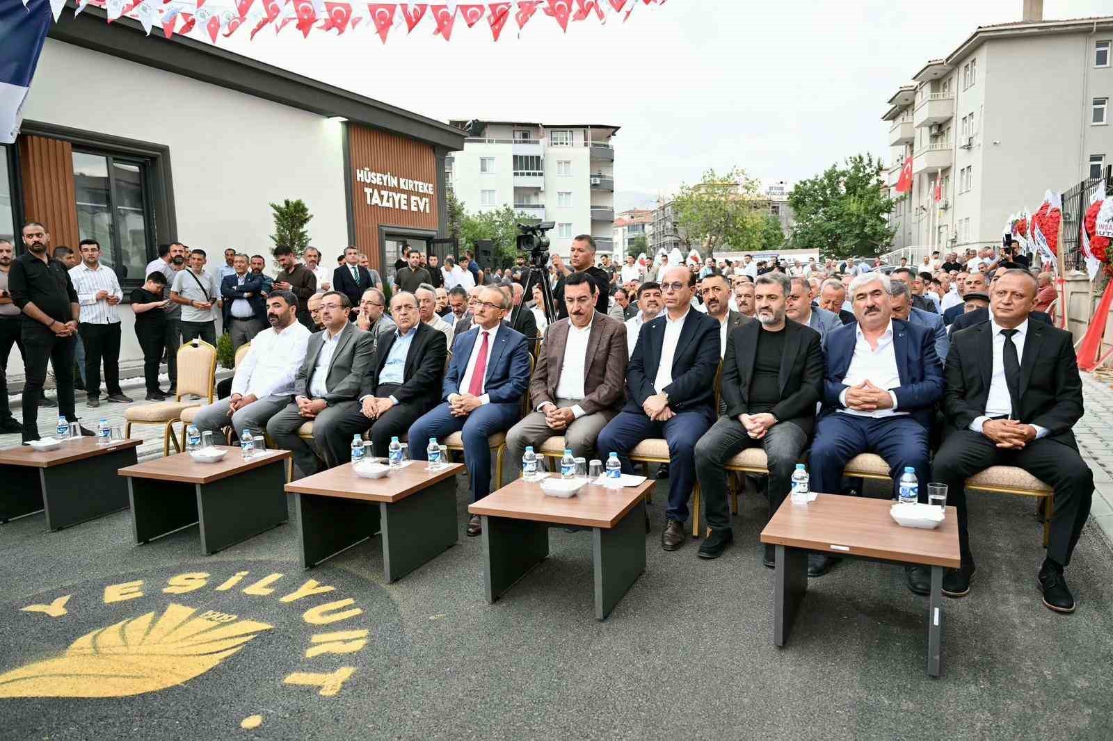 Yeşilyurt’ta Hüseyin Kırteke Taziye Evi hizmete sunuldu