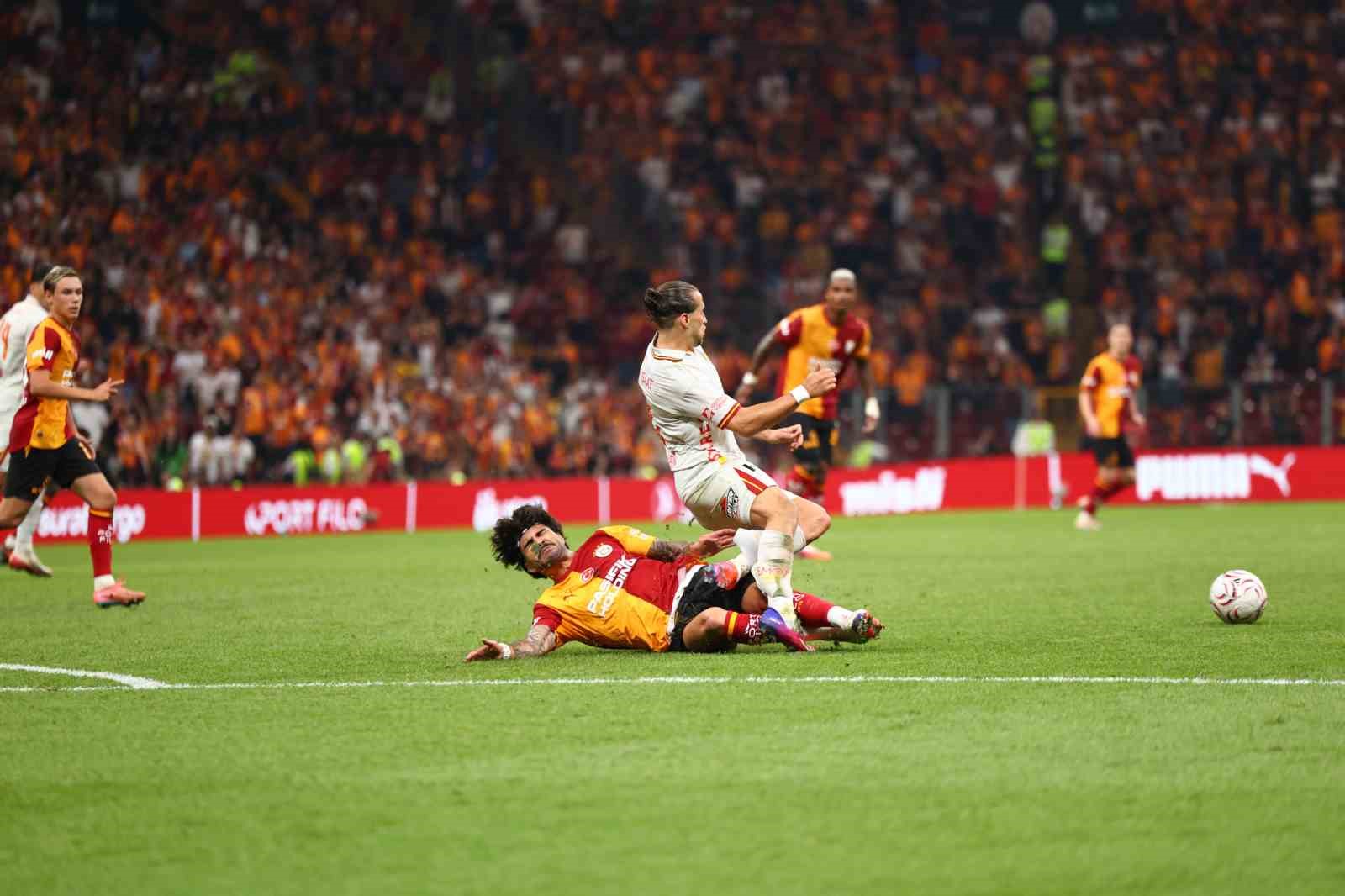 Trendyol Süper Lig: Galatasaray: 3 - Göztepe: 2 (Maç sonucu)