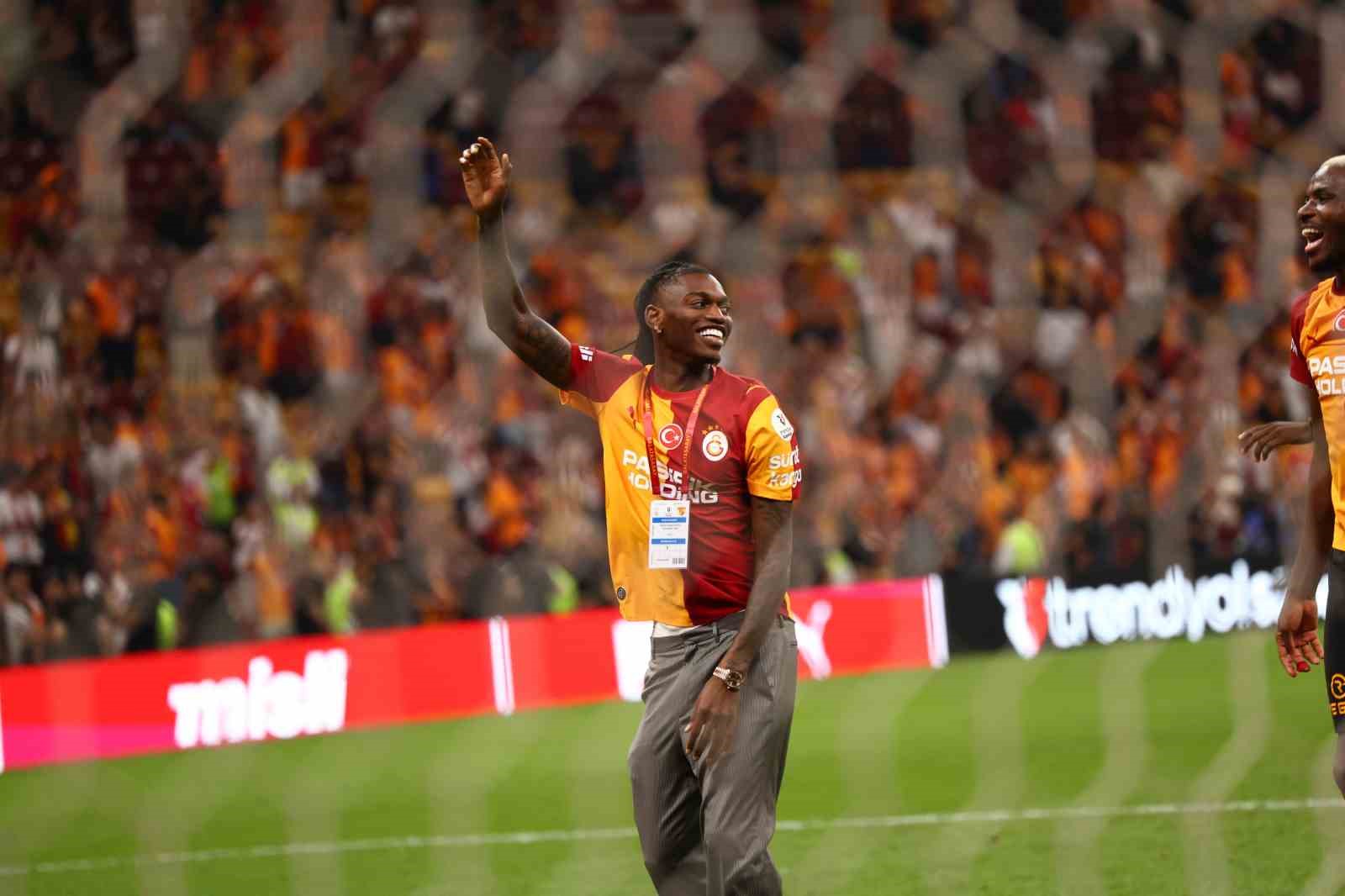 Trendyol Süper Lig: Galatasaray: 3 - Göztepe: 2 (Maç sonucu)