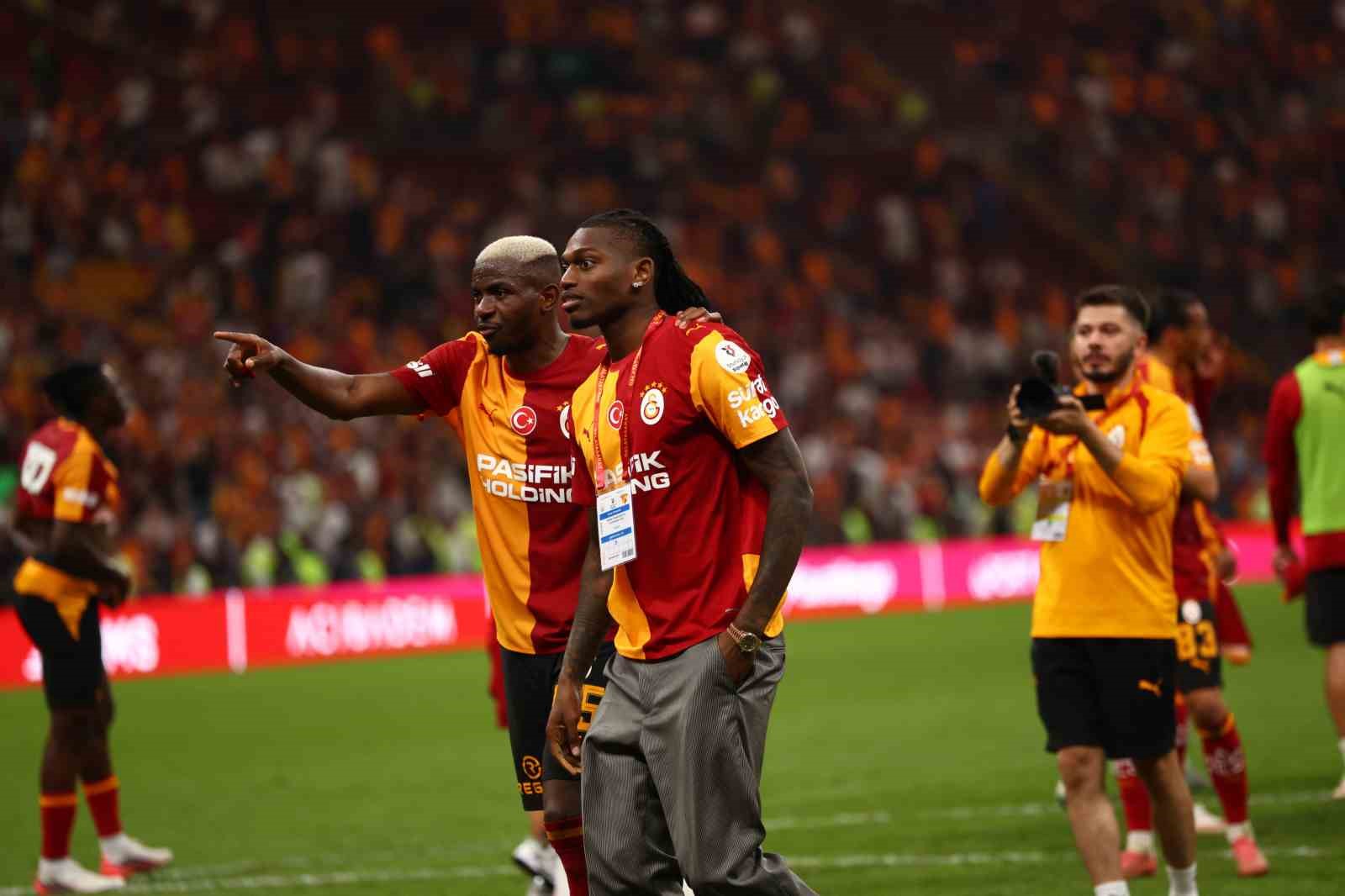 Trendyol Süper Lig: Galatasaray: 3 - Göztepe: 2 (Maç sonucu)