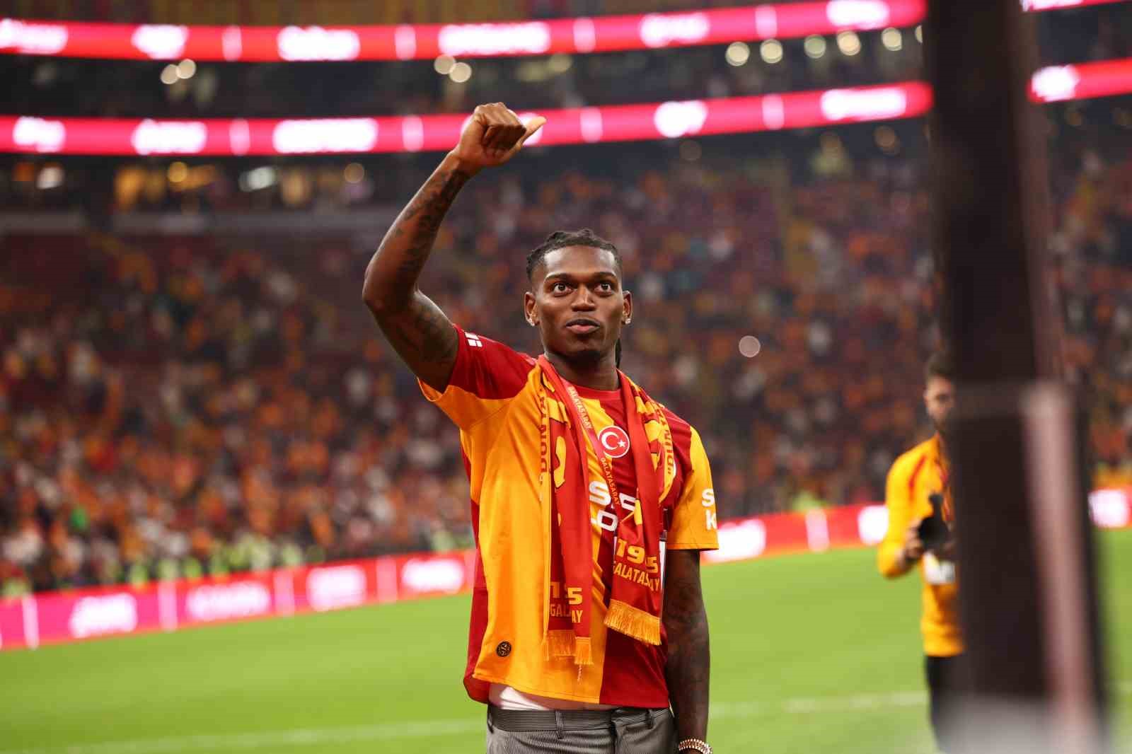 Trendyol Süper Lig: Galatasaray: 3 - Göztepe: 2 (Maç sonucu)