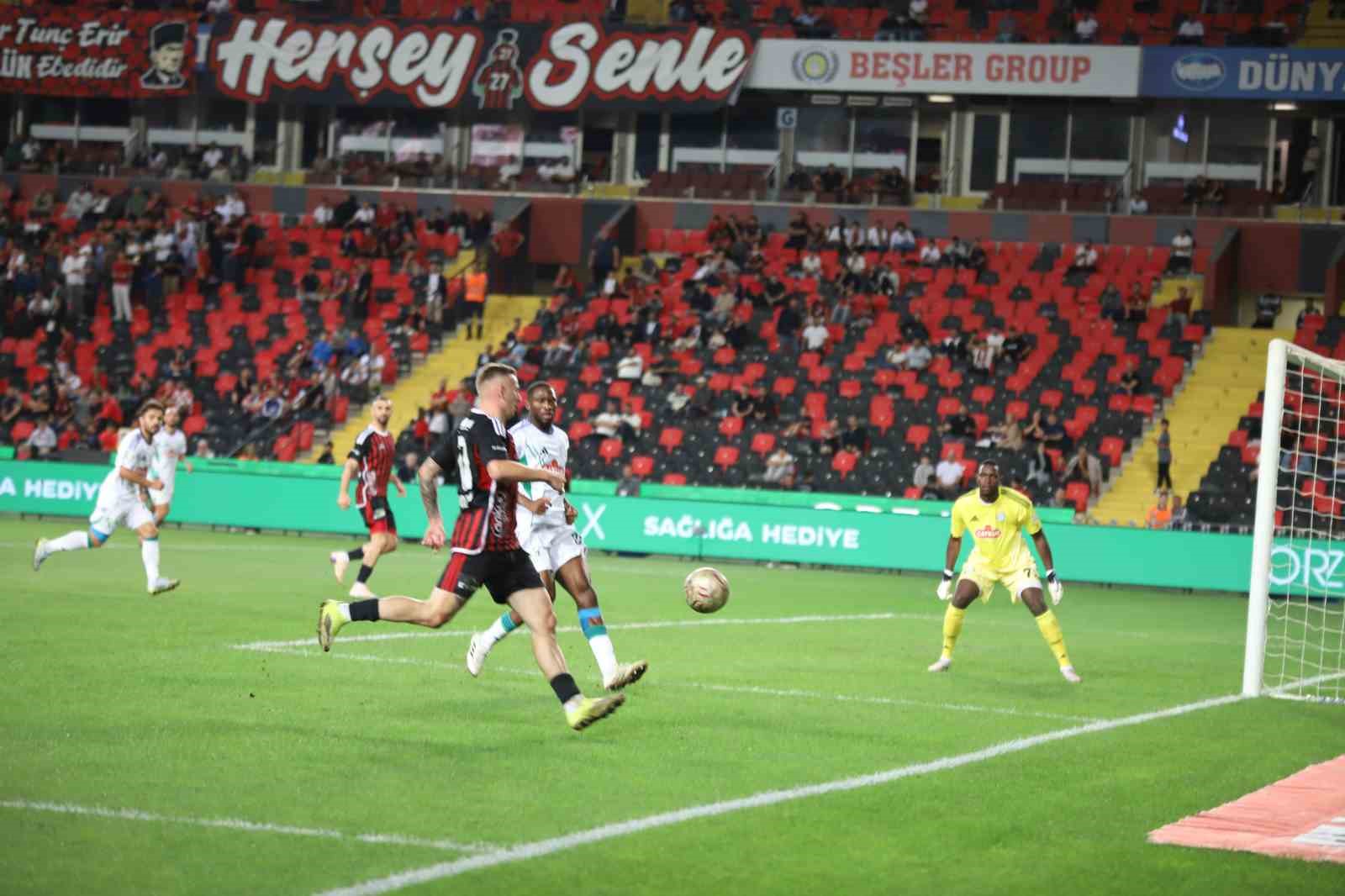 Trendyol Süper Lig: Gaziantep FK: 1 - Çaykur Rizespor: 2 (Maç sonucu)