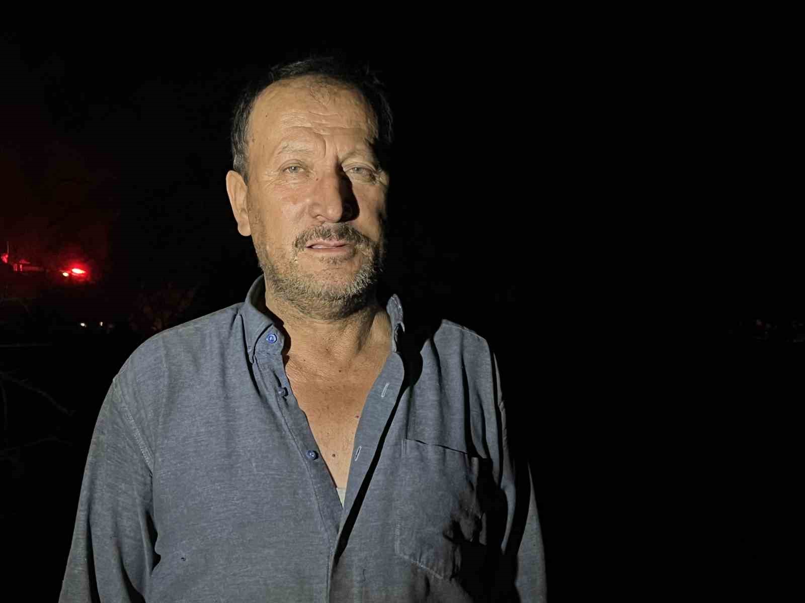 Yangında yemleri, iki ahırı yandı ve ineği telef oldu: "Alevler saniyeler içinde geldi"