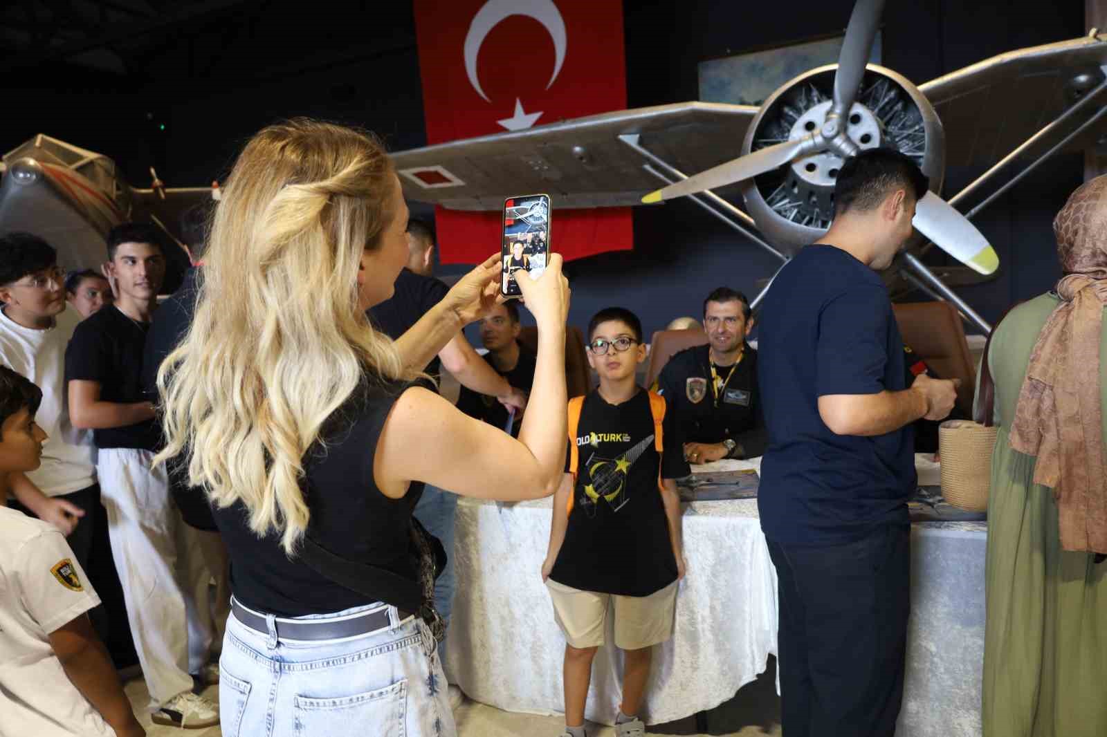 İstanbul Hava Müzesi’nde SOLOTÜRK kuyruğu