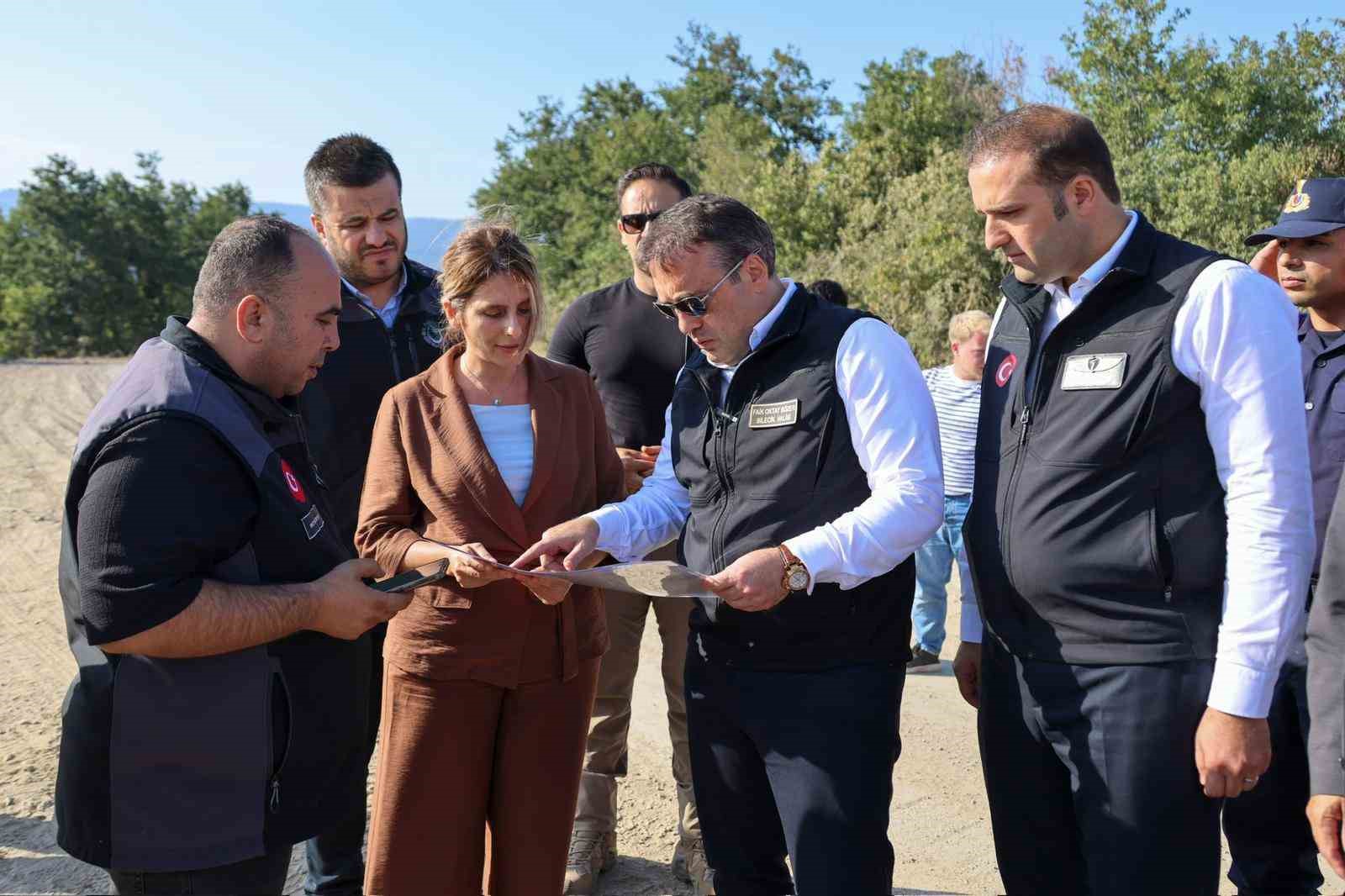 Bilecik’te 8 kilometrelik köy yolu sıcak asfalta hazırlanıyor