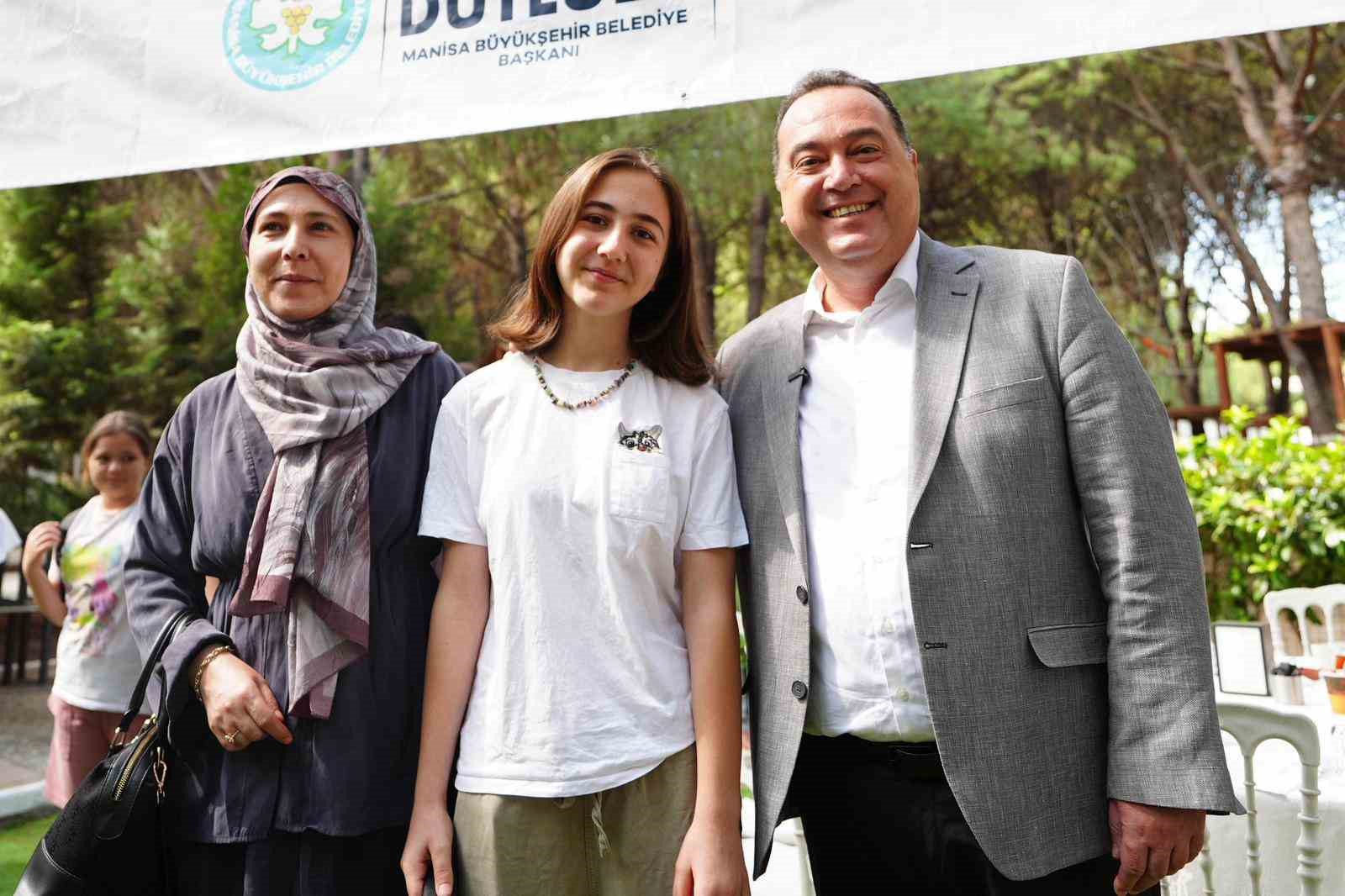 MABEM öğrencilerinin LGS başarısı kutlandı