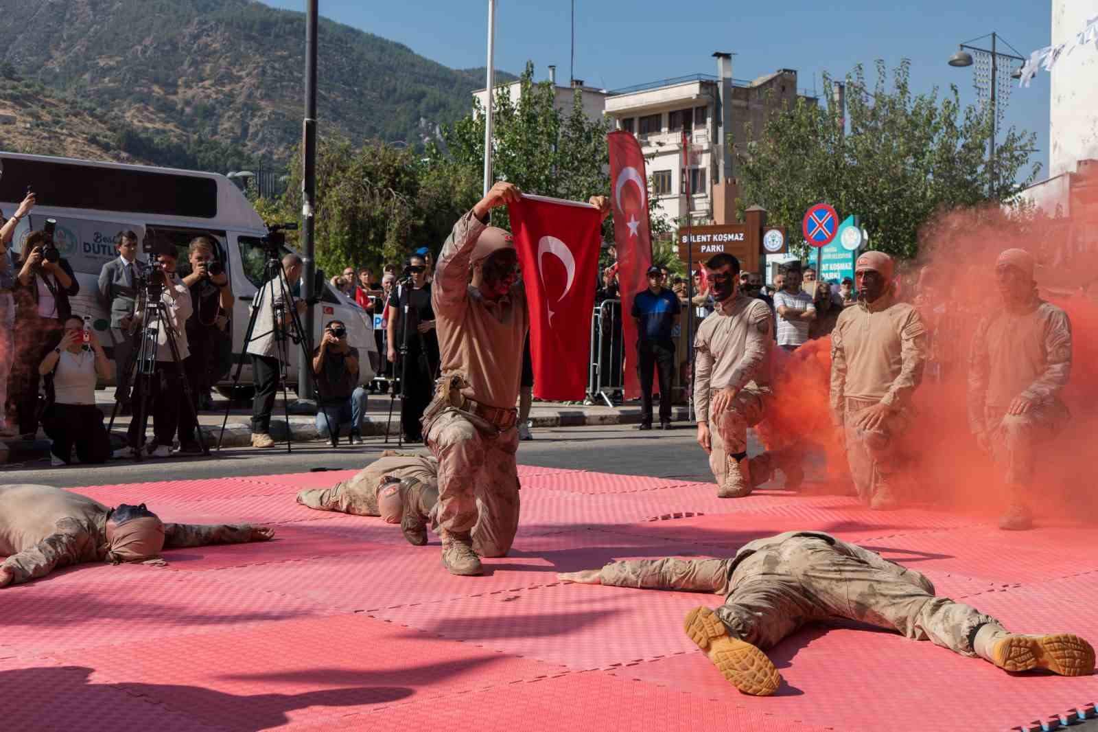 Manisa’da 30 Ağustos Zafer Bayramı coşkusu