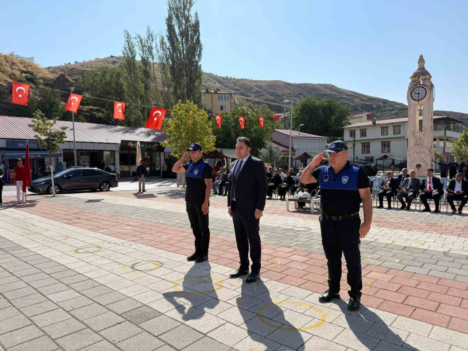 Kuluncak’ta 30 Ağustos Zafer Bayramı kutlandı