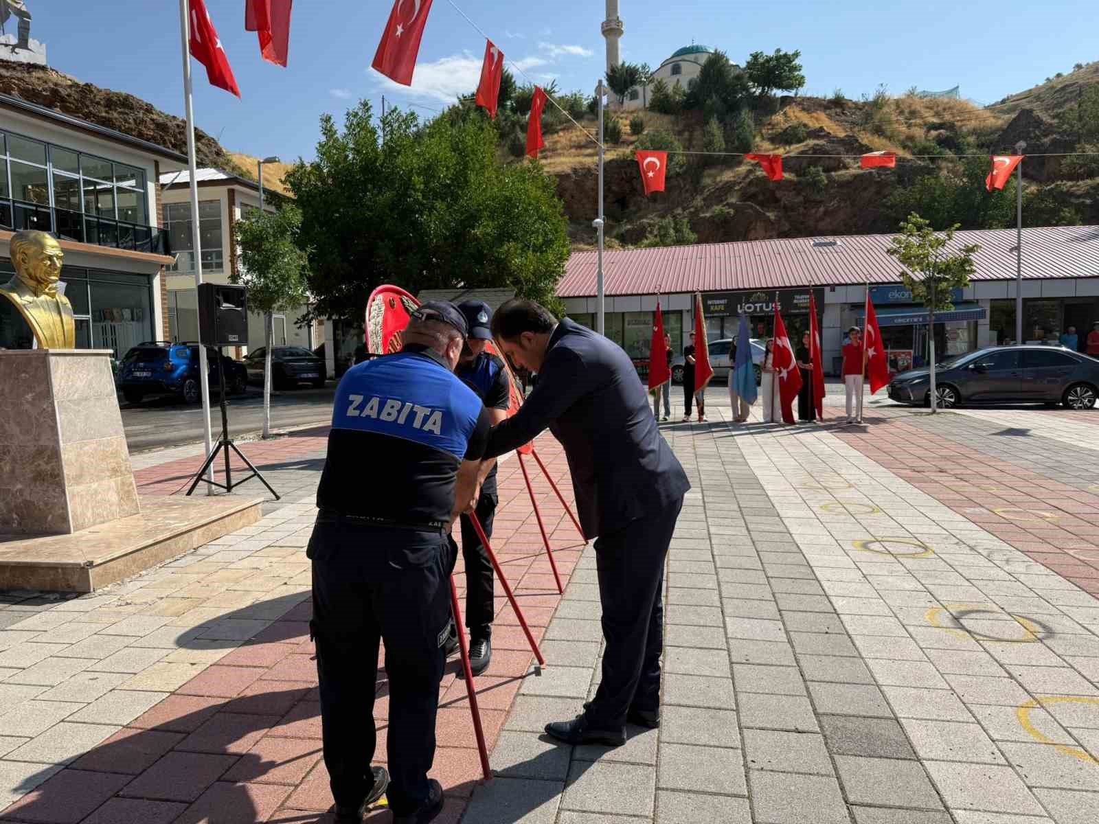 Kuluncak’ta 30 Ağustos Zafer Bayramı kutlandı