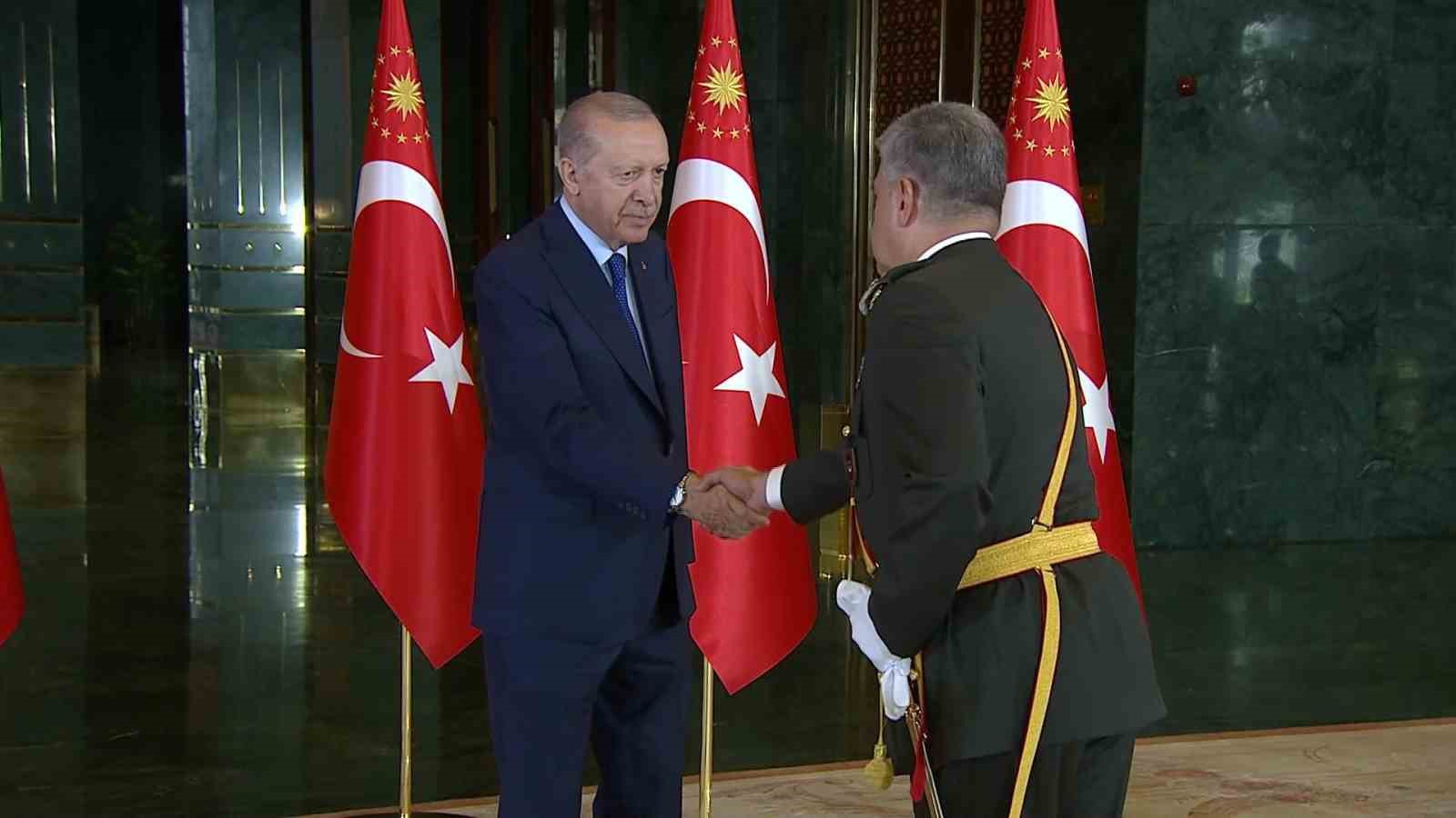 Cumhurbaşkanı Erdoğan, 30 Ağustos Zafer Bayramı tebriklerini kabul etti