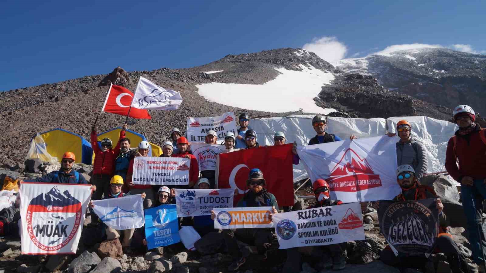 Demircili dağcıdan anlamlı tırmanış