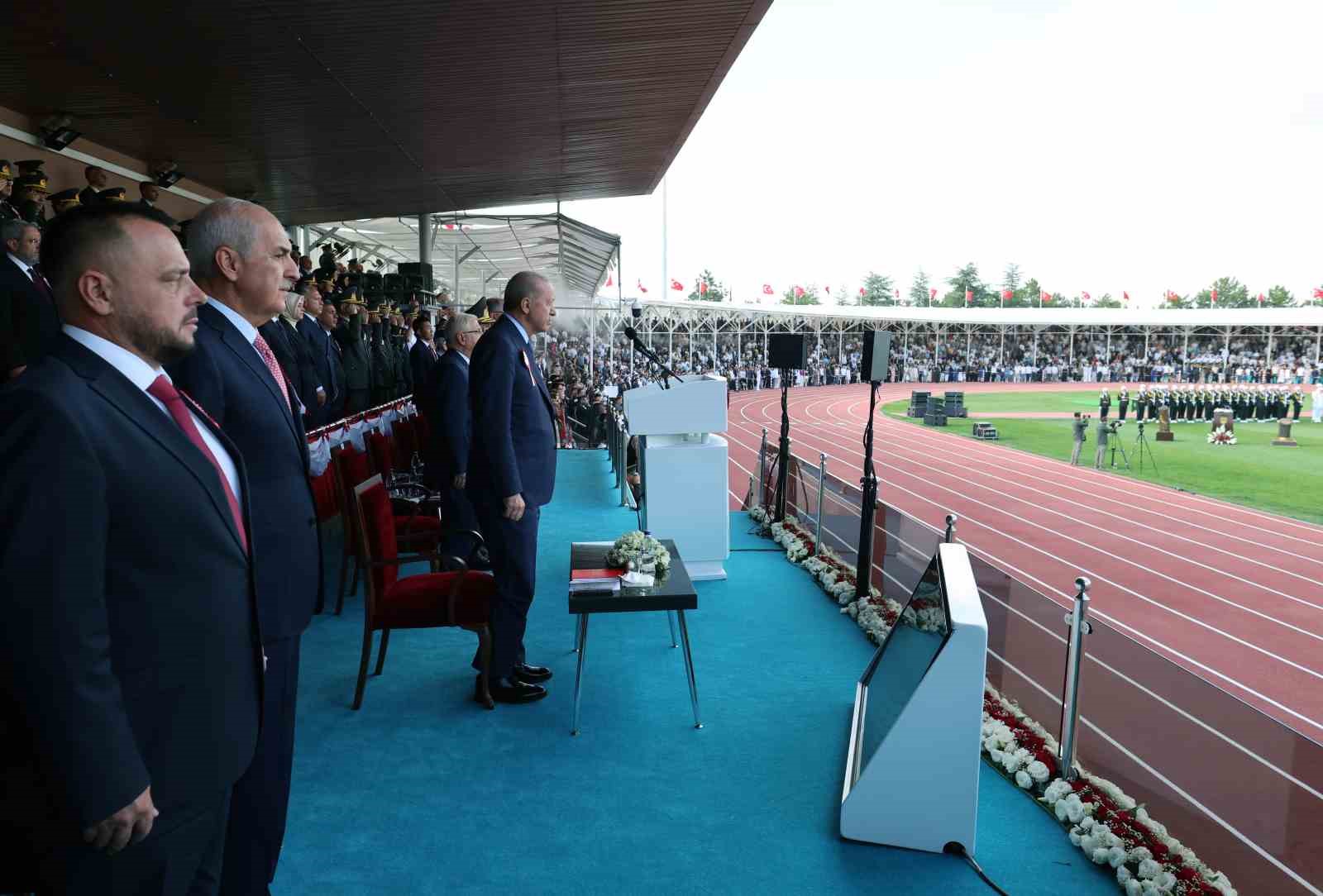 Cumhurbaşkanı Erdoğan: "Ordumuz bugün en güçlü dönemini yaşıyor"