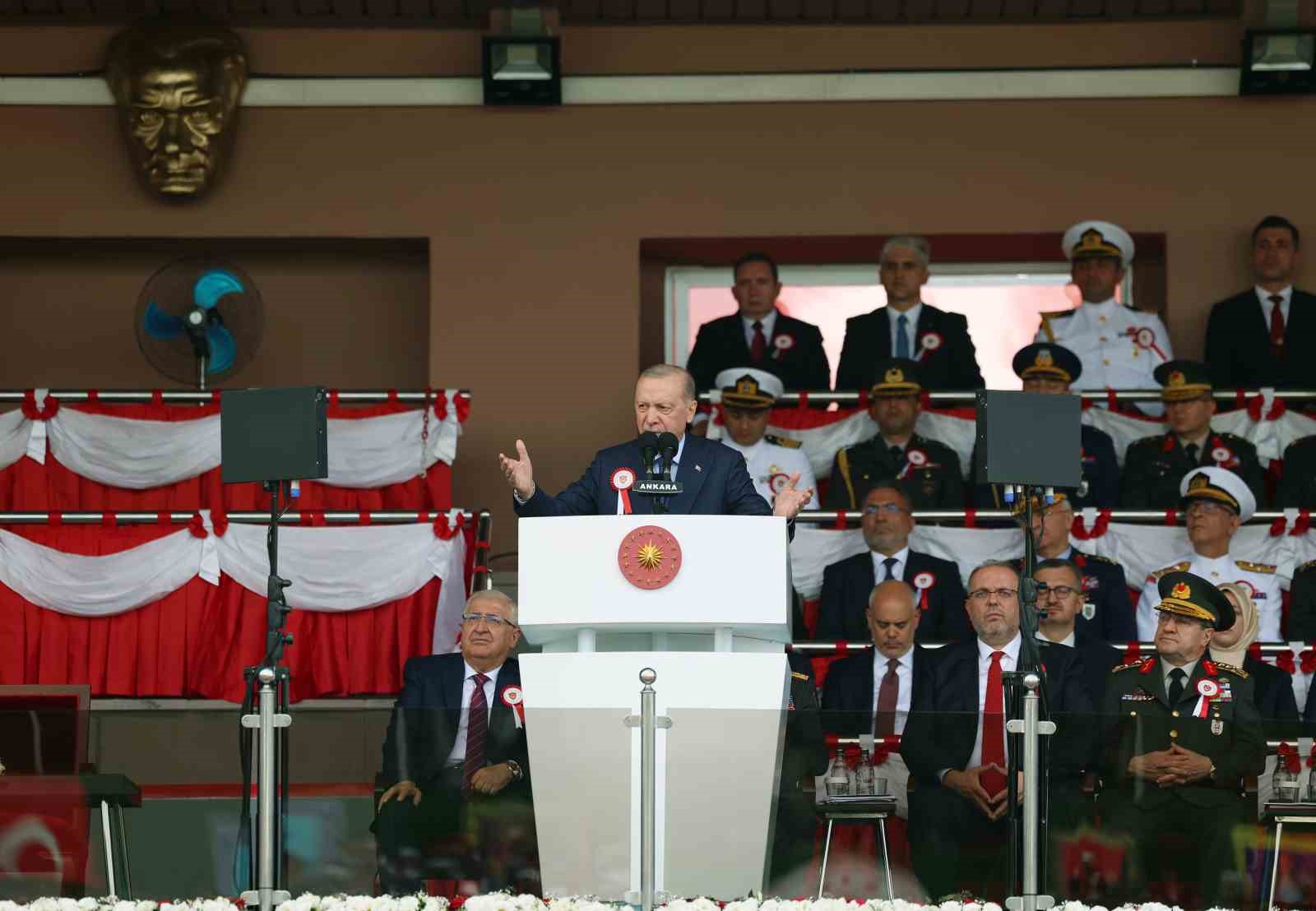 Cumhurbaşkanı Erdoğan: "Ordumuz bugün en güçlü dönemini yaşıyor"