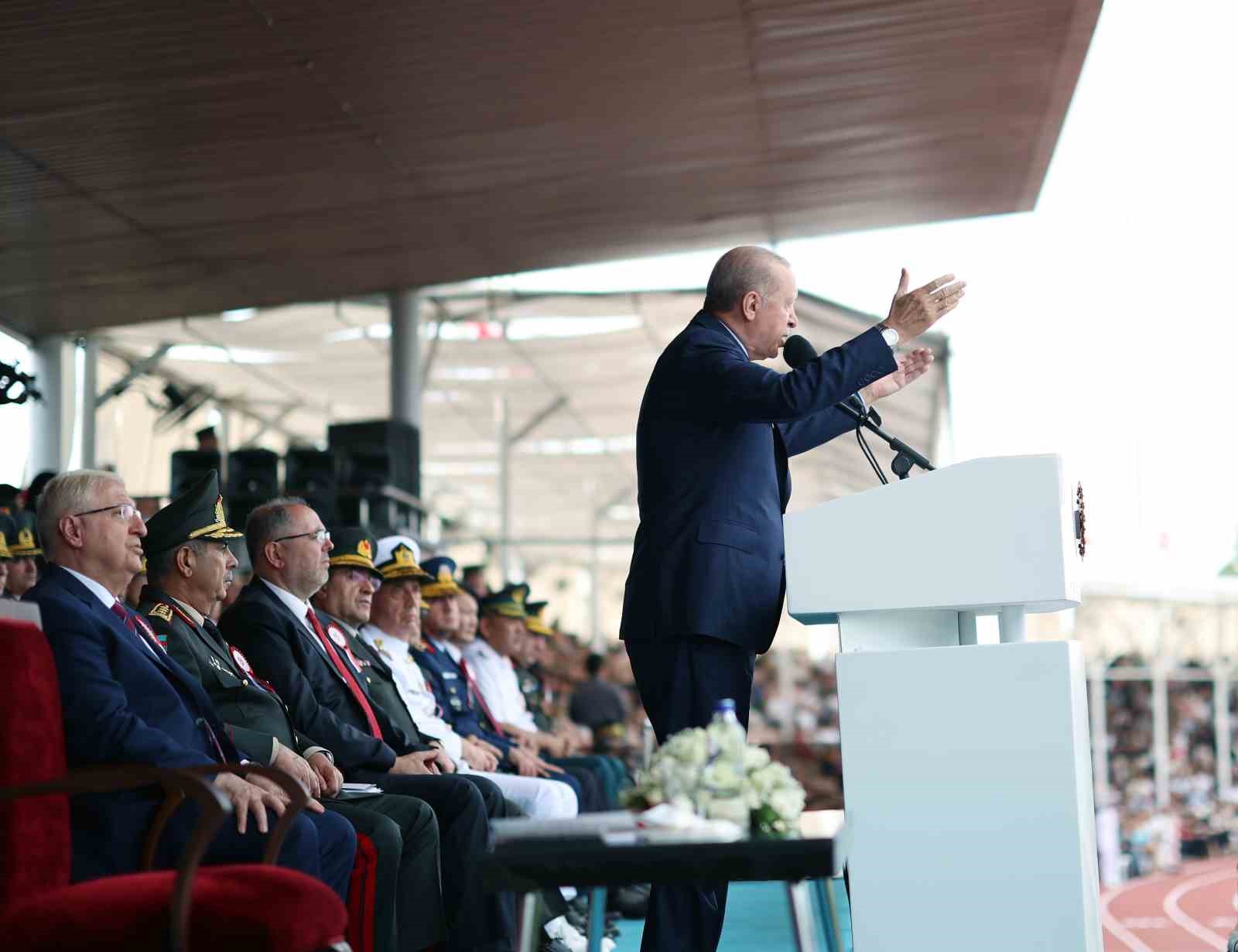 Cumhurbaşkanı Erdoğan: "Ordumuz bugün en güçlü dönemini yaşıyor"