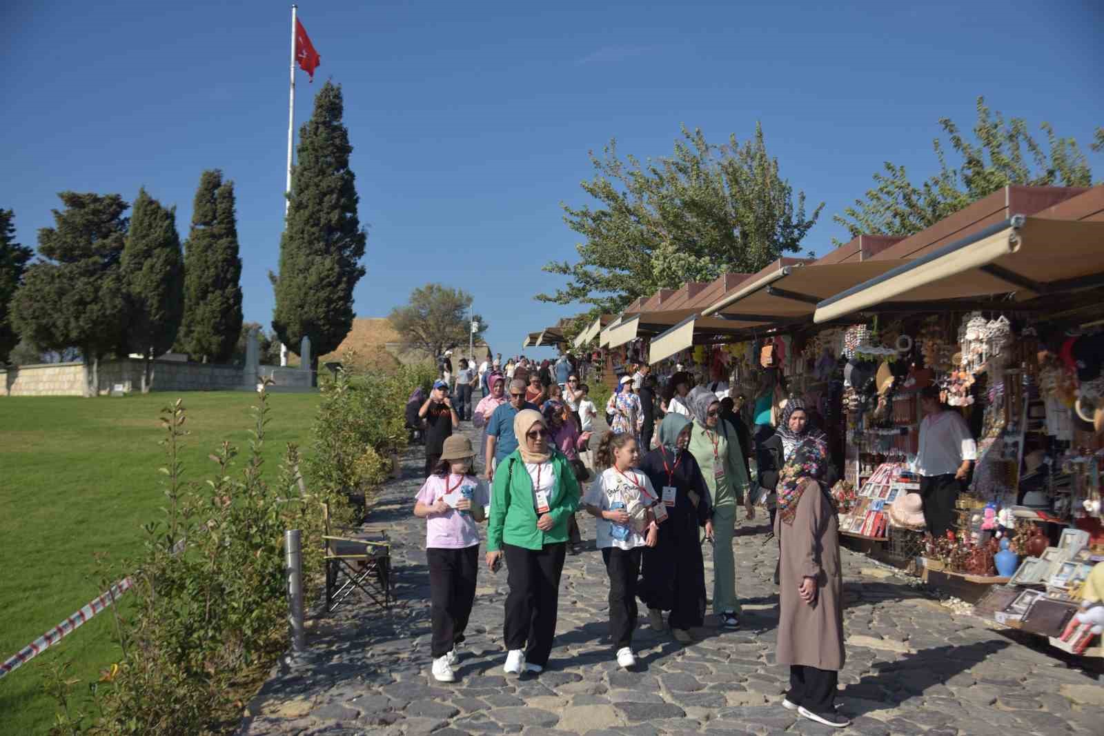 Yüzlerce Bilecikli Çanakkale gezisinde buluştu