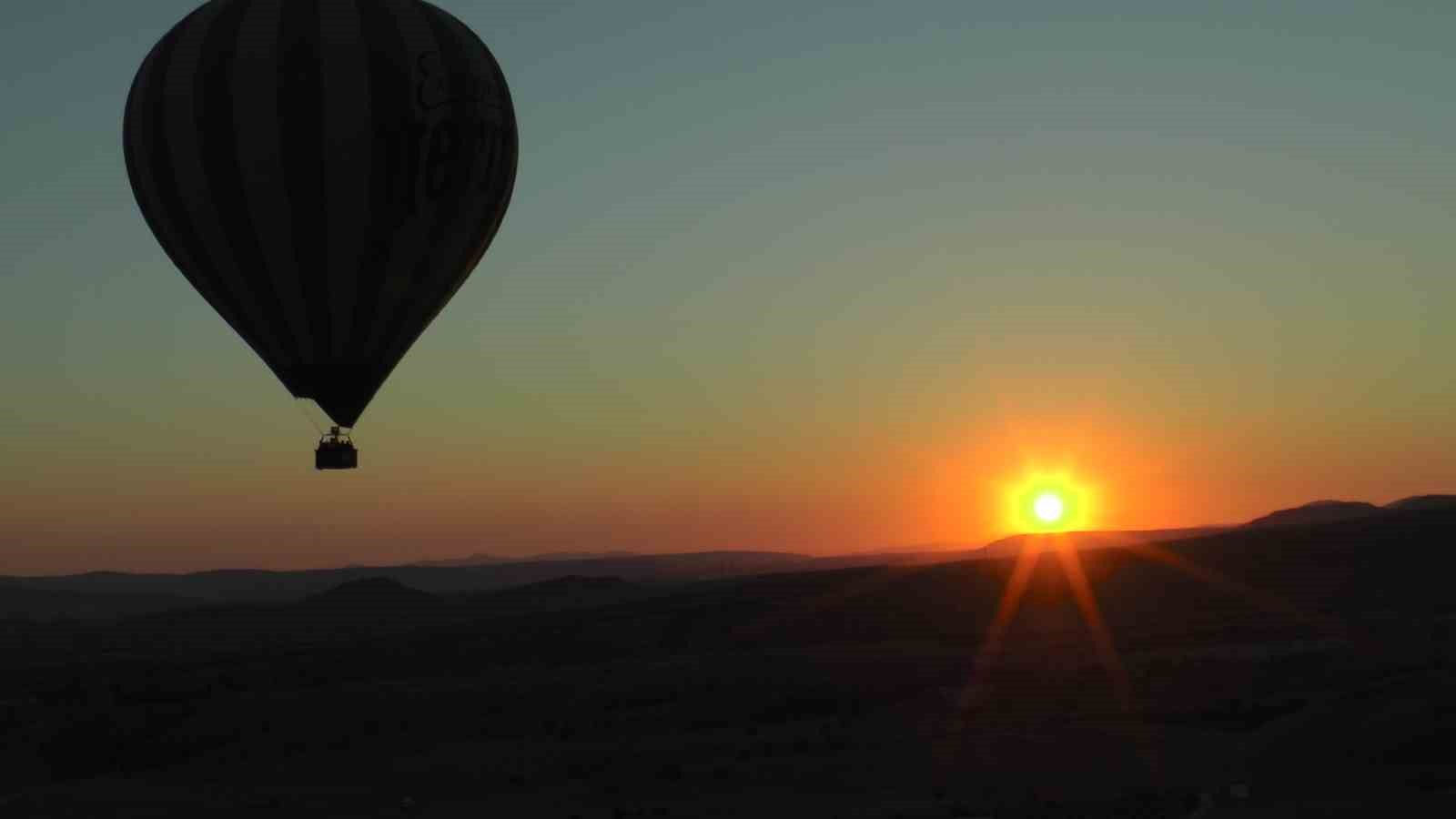 Kapadokya’da balonlar 3 gündür gökyüzüne yükselemiyor