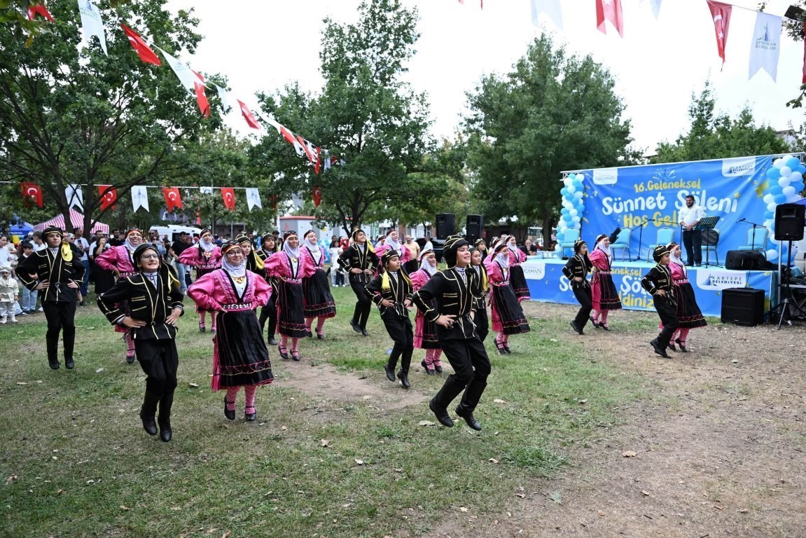Kartepe’de sünnet şöleni