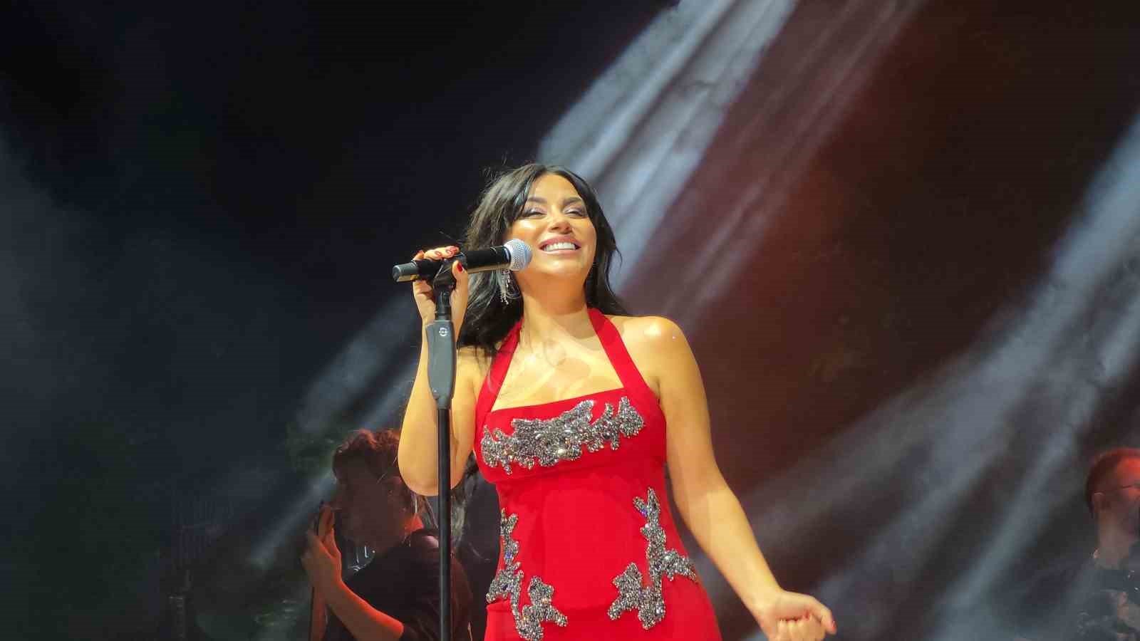 Karacasu Zara ile çifte bayram yaşadı