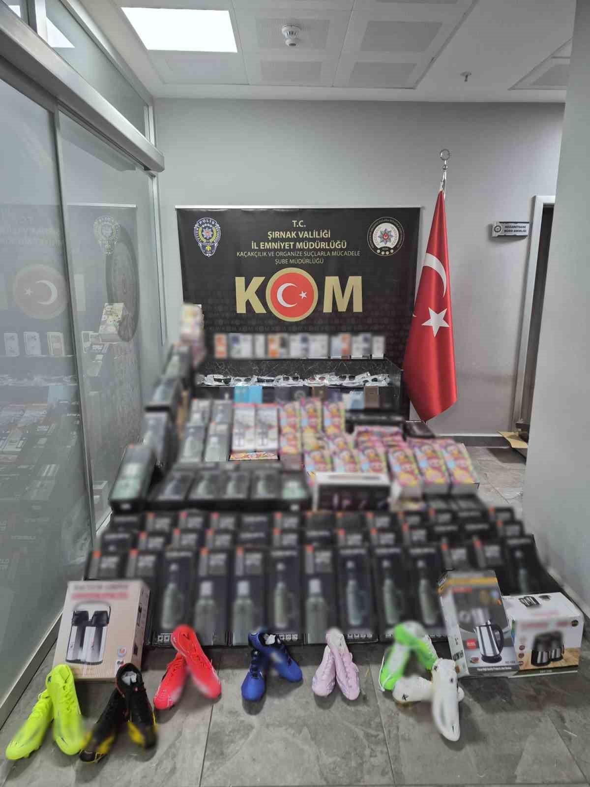 Şırnak’ta 8 buçuk milyon lira değerinde kaçak malzeme ele geçirildi