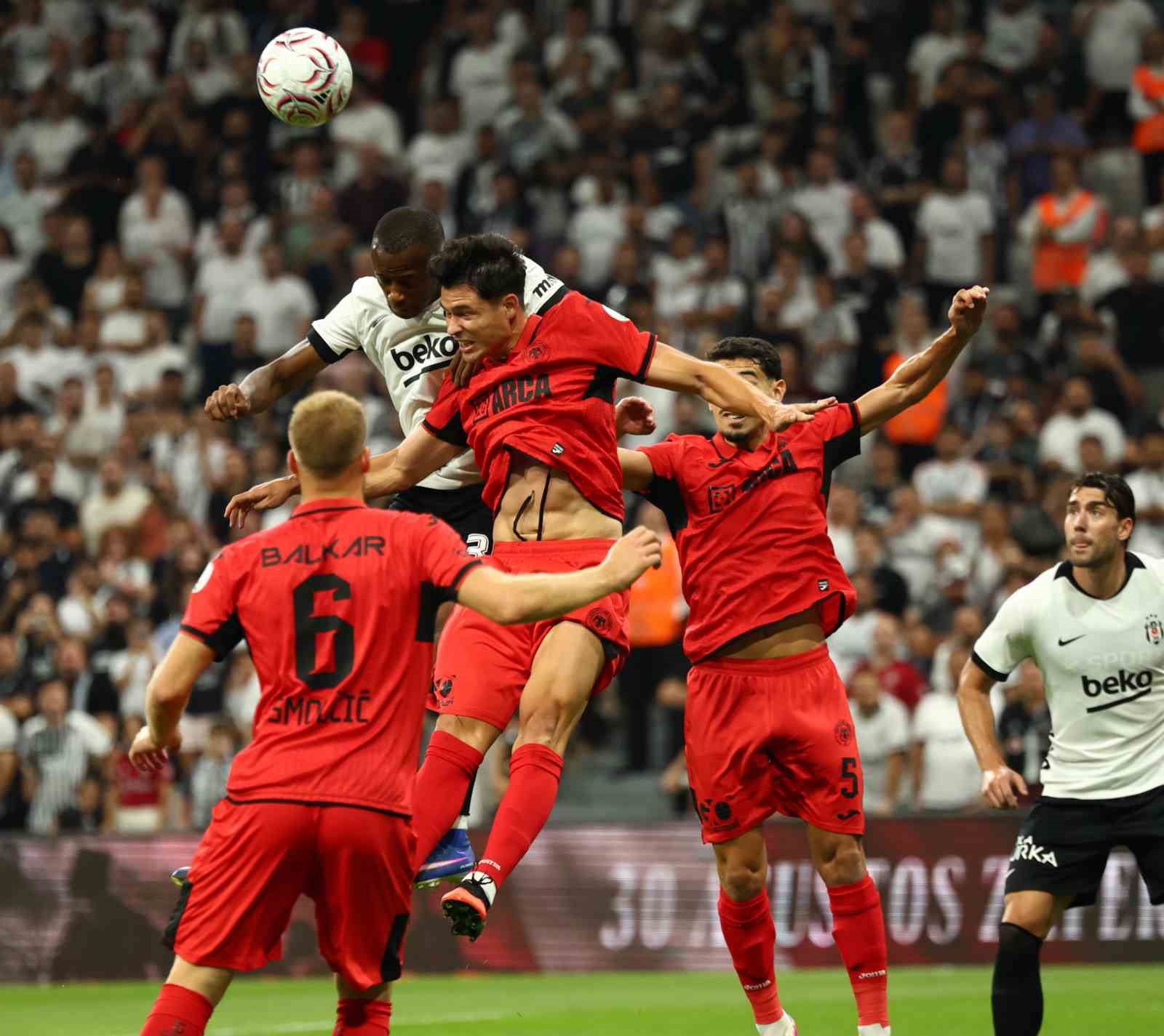 Trendyol Süper Lig: Beşiktaş: 1 - Çorum FK: 0