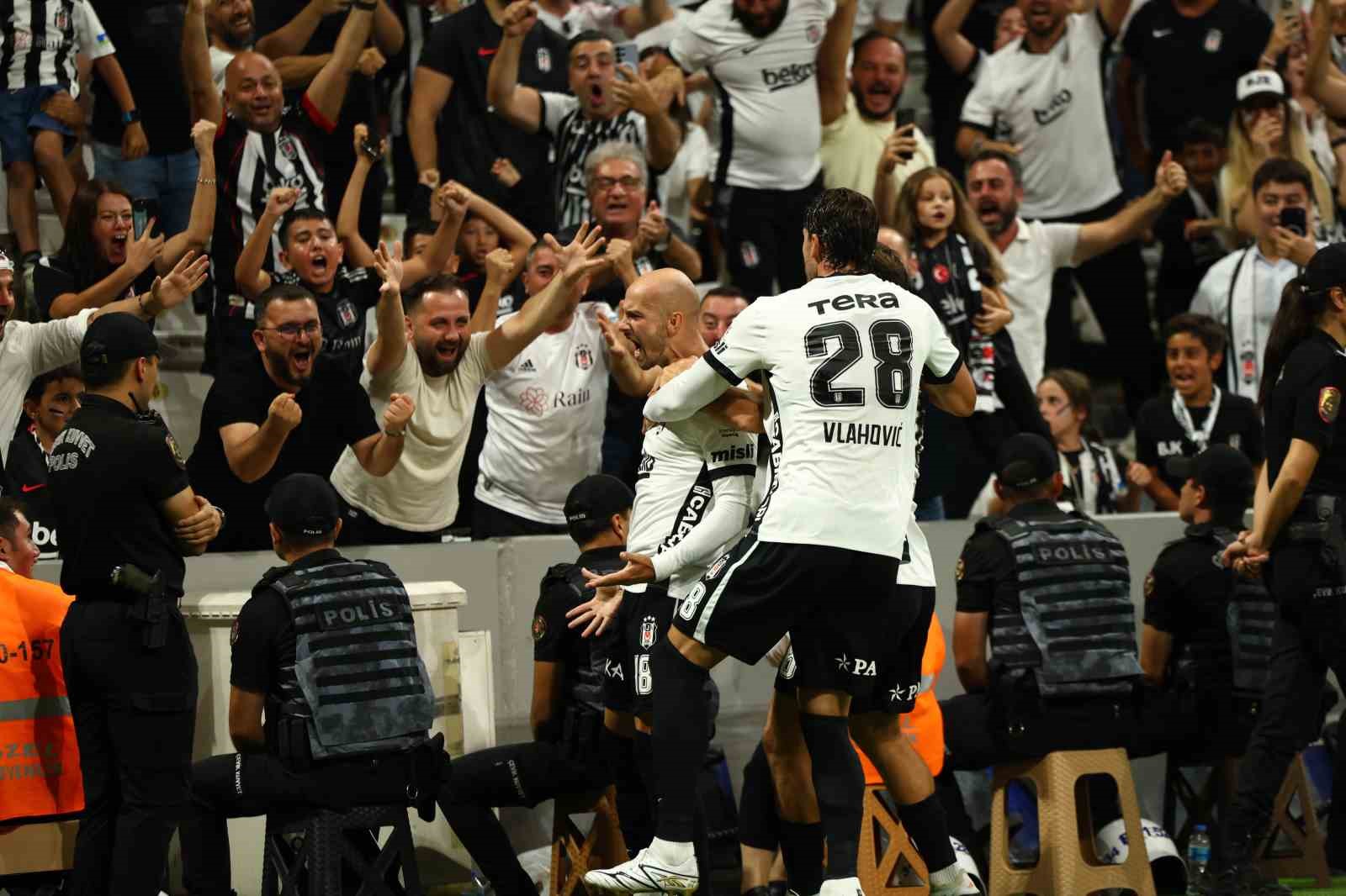 Trendyol Süper Lig: Beşiktaş: 1 - Çorum FK: 0