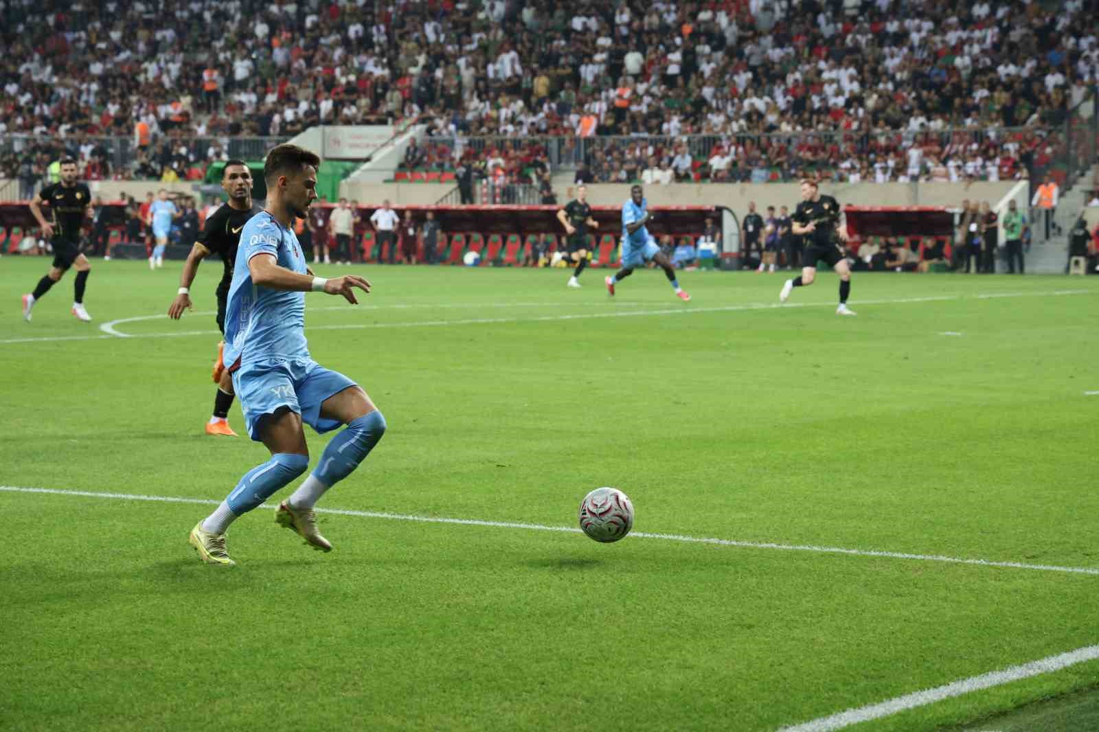 Tredyol Süper Lig: Amed Sportif Faaliyetler: 1 - Trabzonspor: 1 (İlk yarı)