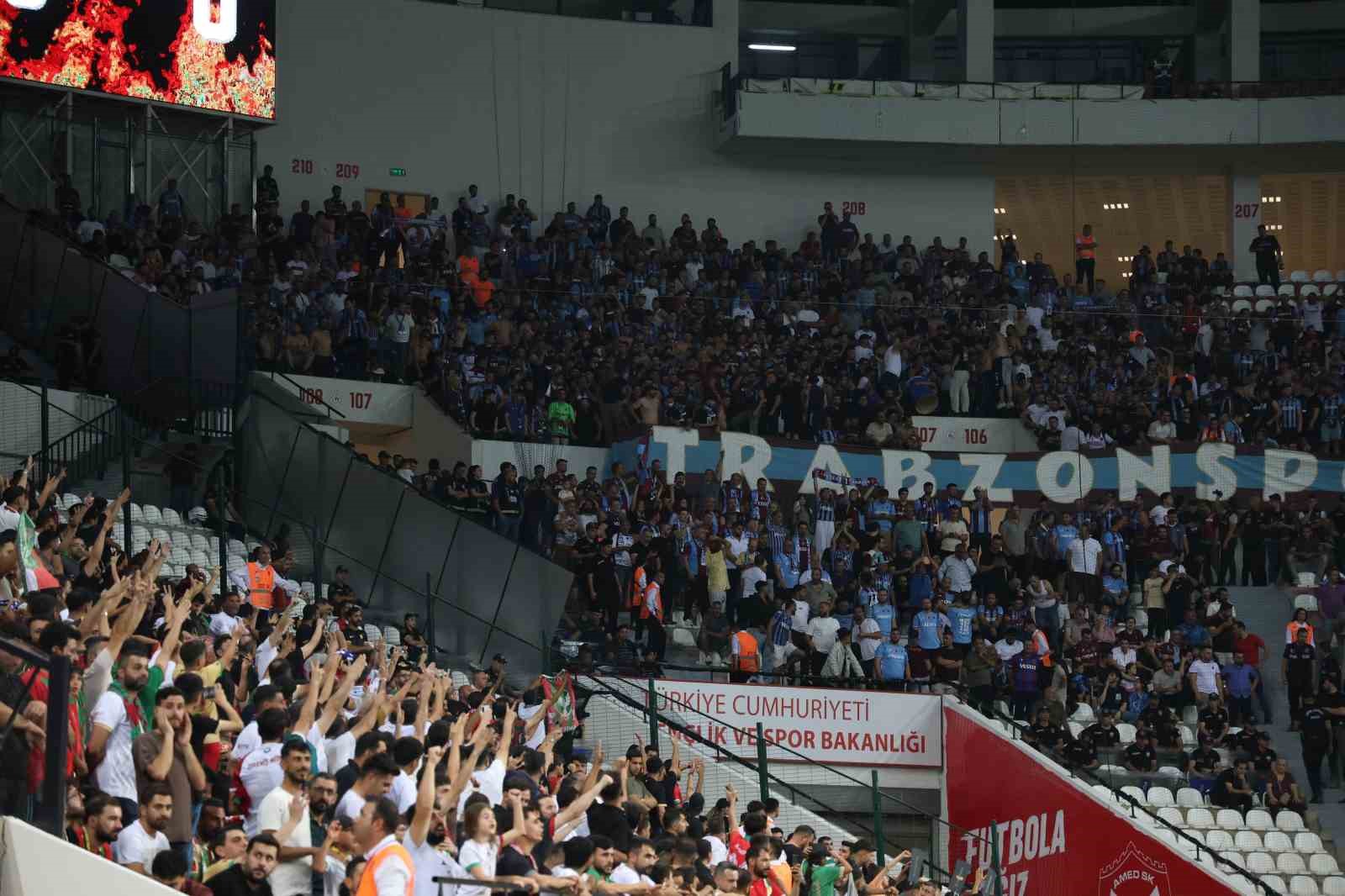 Trendyol Süper Lig: Amed SF: 0 - Trabzonspor: 1 (Maç devam ediyor)
