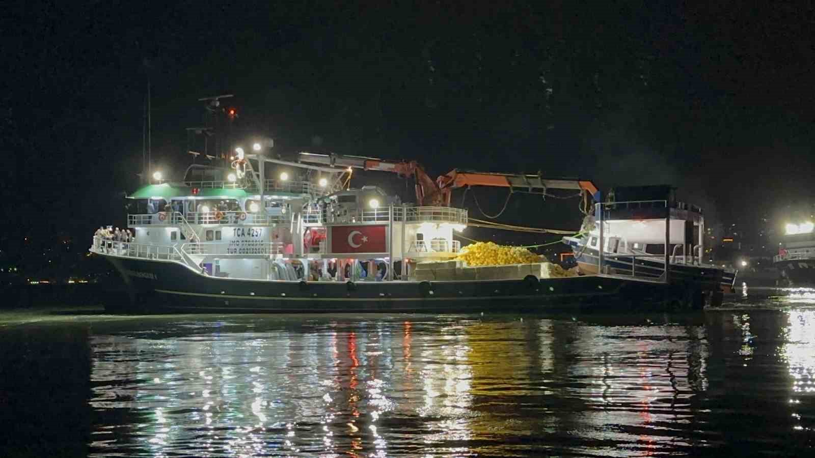 Fatsa’da "Vira Bismillah" heyecanı: Balıkçılar denize açıldı