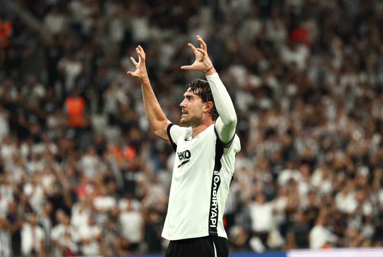 Trendyol Süper Lig: Beşiktaş: 6 - Çorum FK: 2 (Maç sonucu)