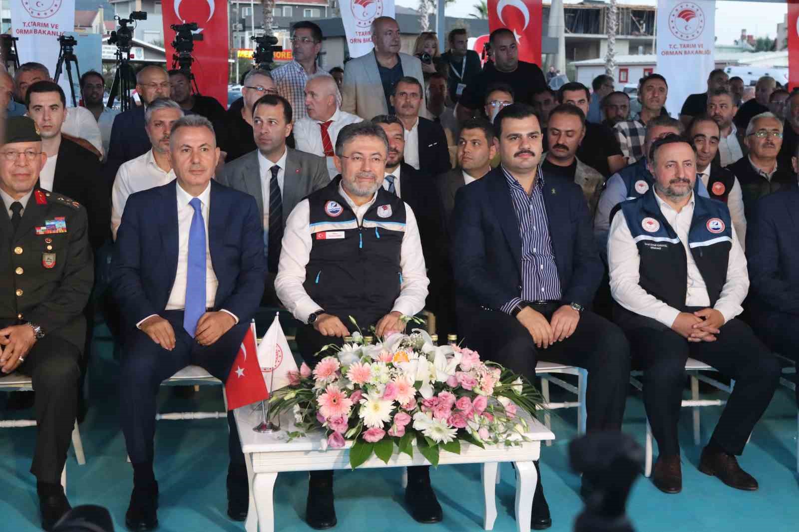 Bakan Yumaklı’dan balıkçılara 40 milyon liralık kredi müjdesi
