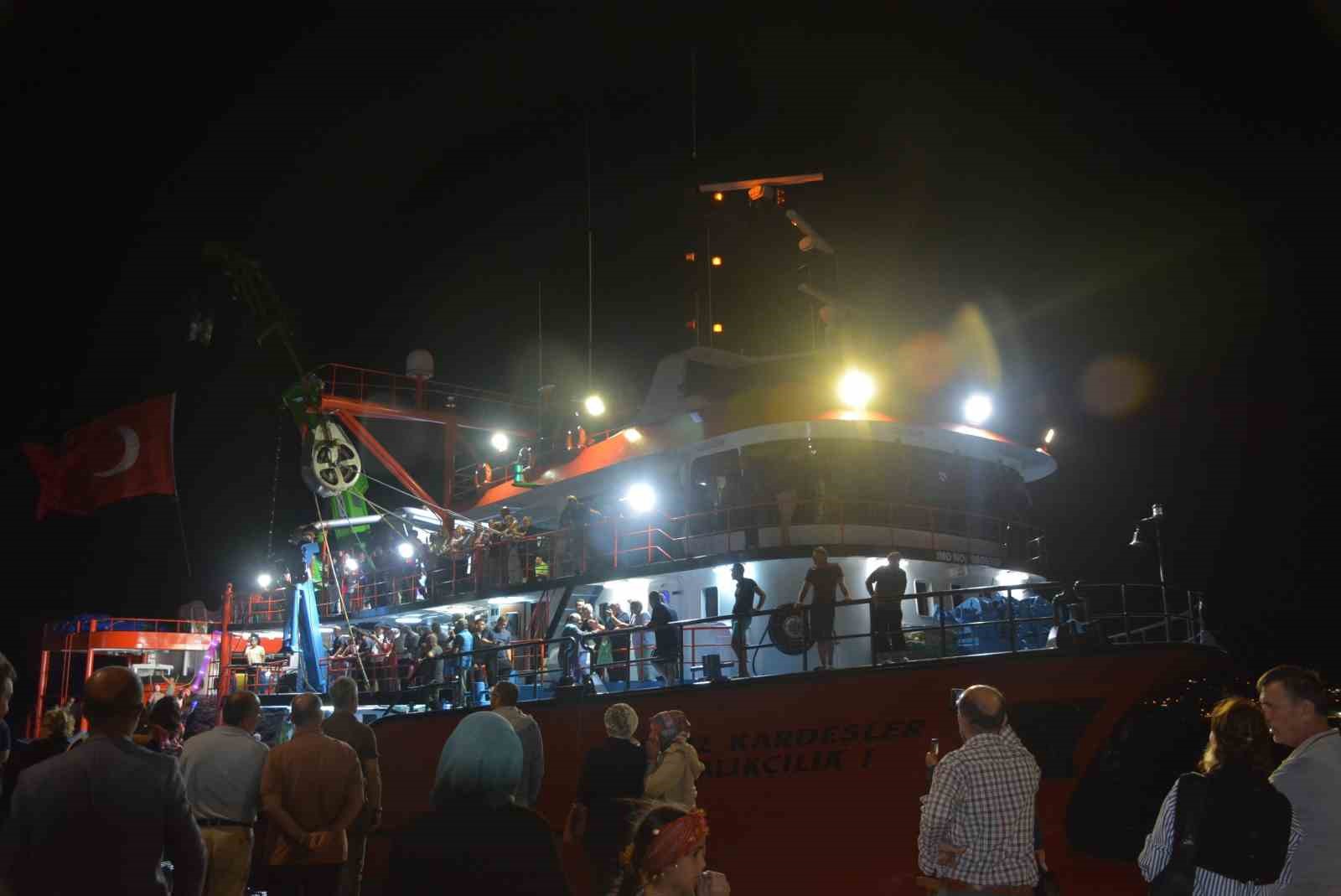 Sinop’ta balıkçılar törenle "Vira Bismillah" dedi