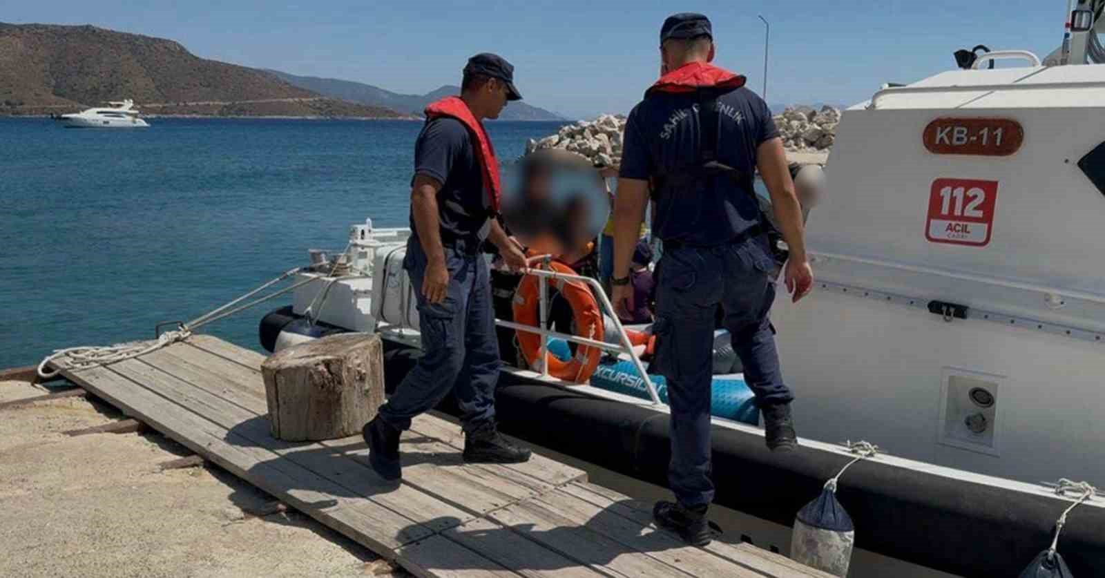 Datça açıklarında 2 ayrı kurtarma operasyonu: 13 kişi kurtarıldı