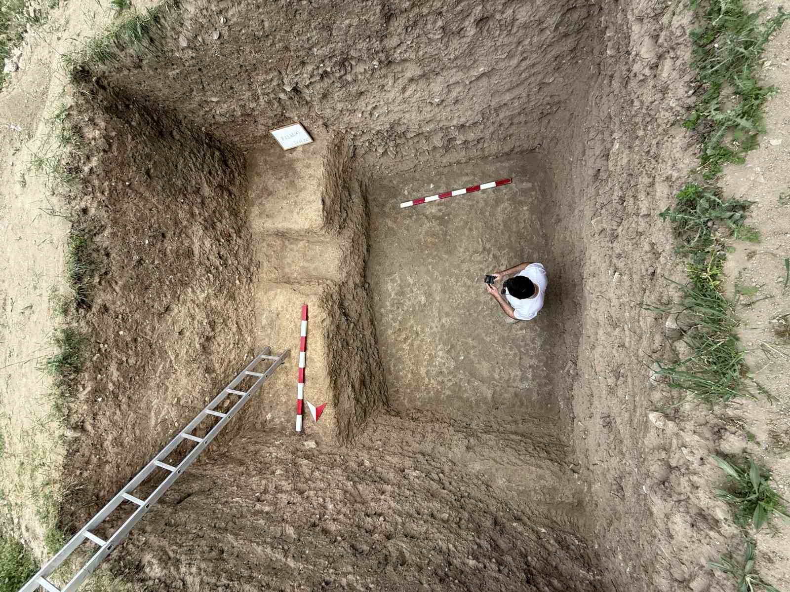 Adramytteion’da Roma villasının eşsiz mozaikleri gün yüzüne çıktı