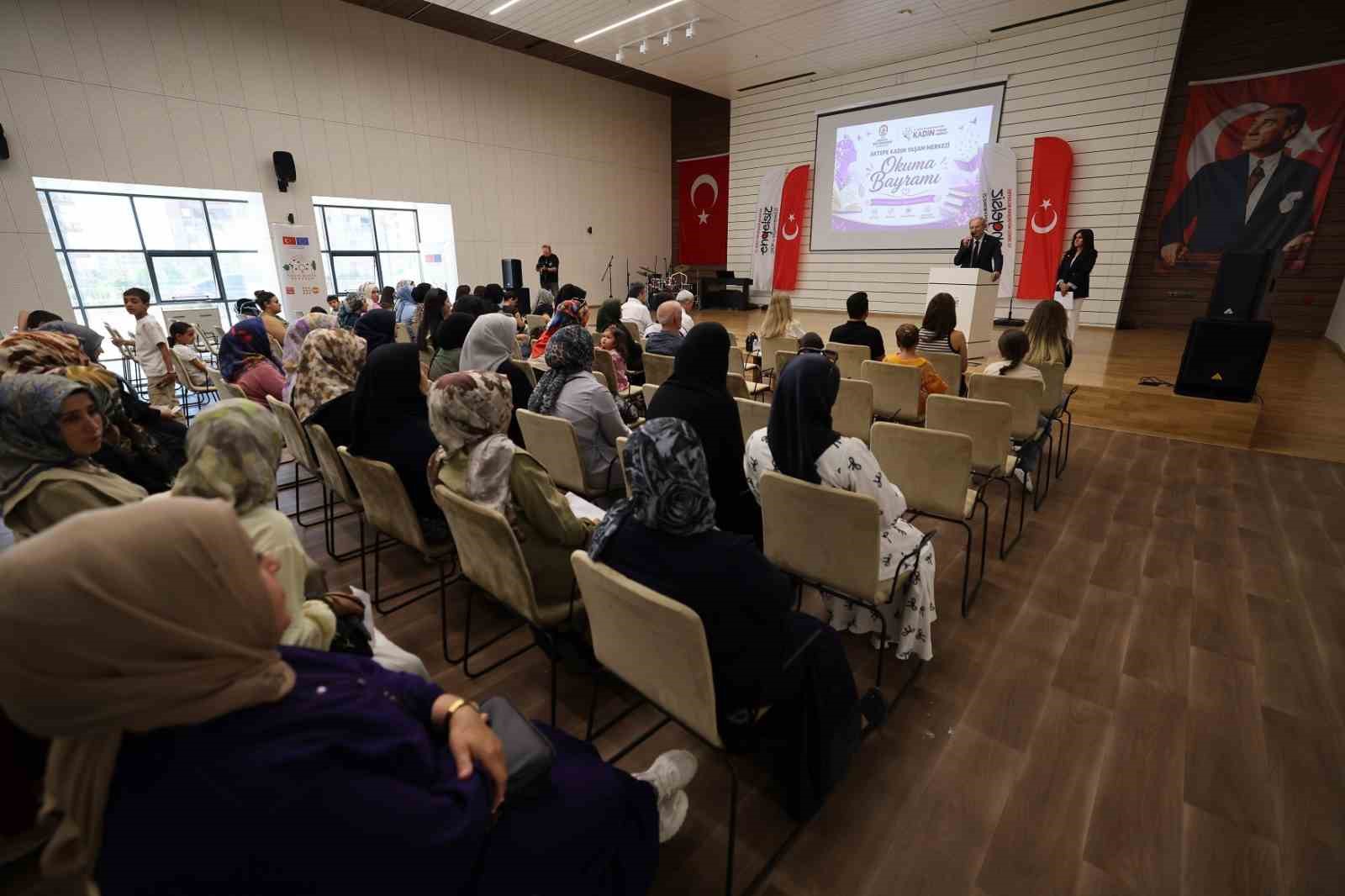 Büyükşehirle hayatları değişen kadınlar sertifikalarını aldı
