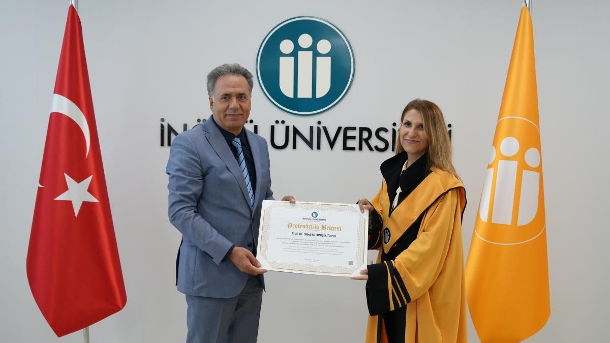İnönü Üniversitesinde akademik yükselme töreni