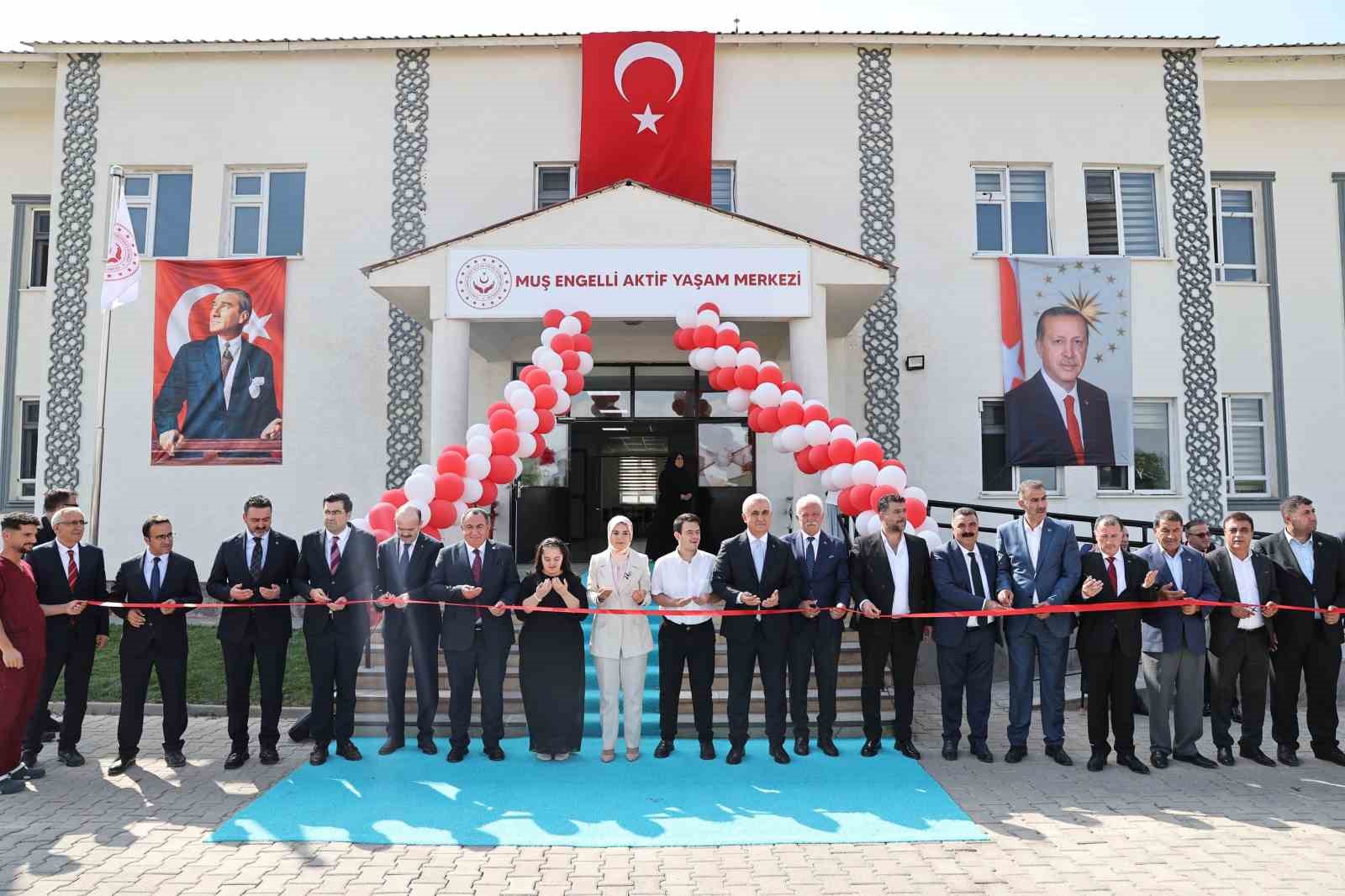 Aile ve Sosyal Hizmetler Bakanı Göktaş: "Çocuklarımızın ev ortamında büyüdüğü bir modeli hayata geçirdik"