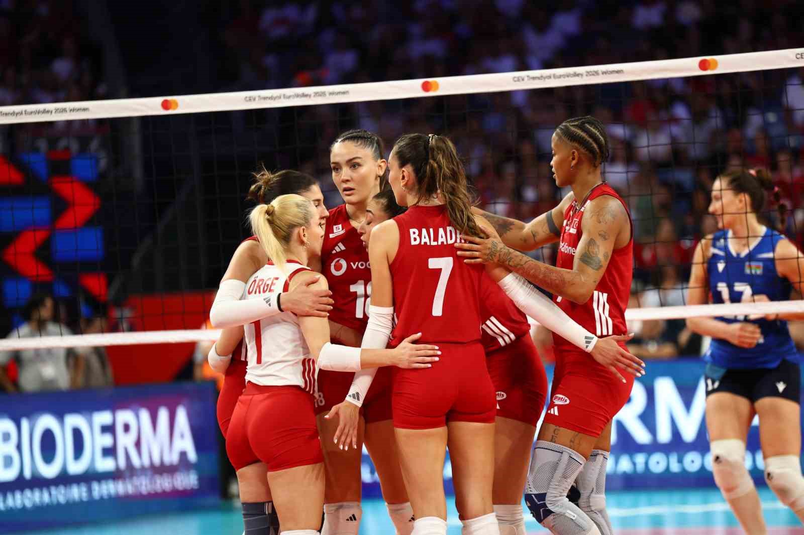 Milliler, CEV Avrupa Şampiyonası’nda çeyrek finale yükseldi