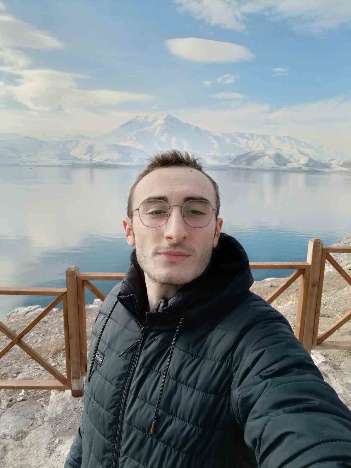 Ankara’da alkollü sürücünün çarptığı genç hayatını kaybetti