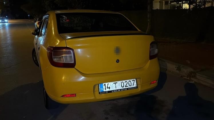 Bolu’da taksi ile motokurye çarpıştı: 1 yaralı
