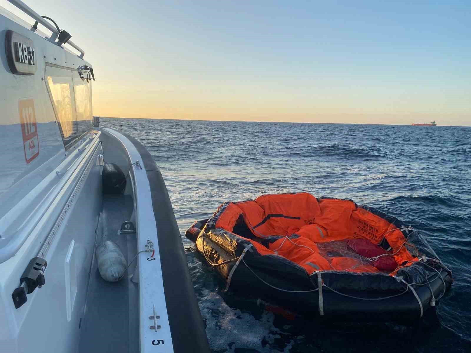 İstanbul Valiliği’nden gemi kazasıyla ilgili yeni açıklama