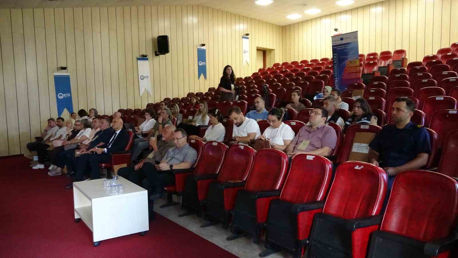 Karadeniz’de alarm: Oksijenli yaşam alanı daralıyor