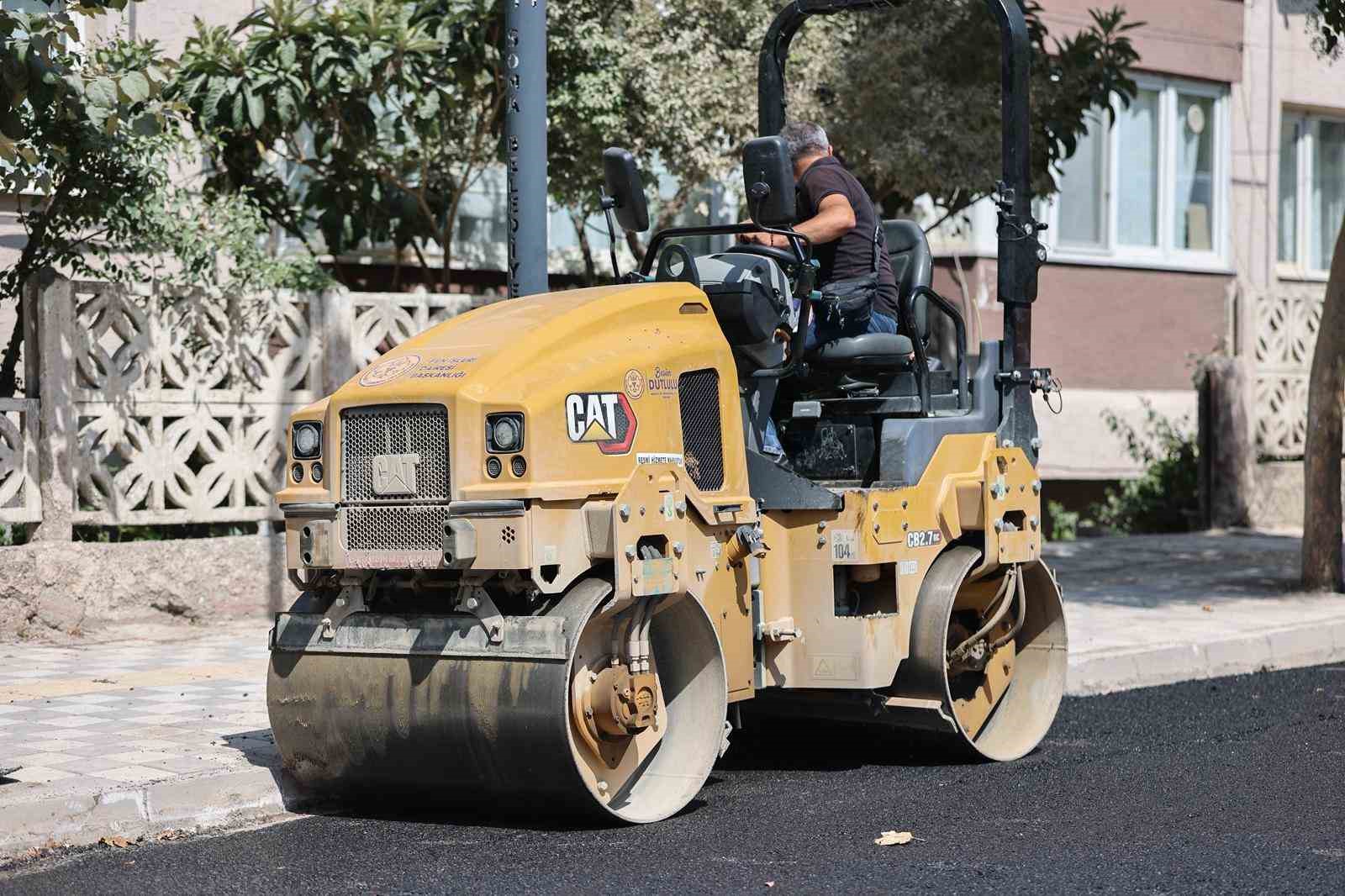Başkan Dutlulu Soma ve Akhisar’da yatırımları inceledi