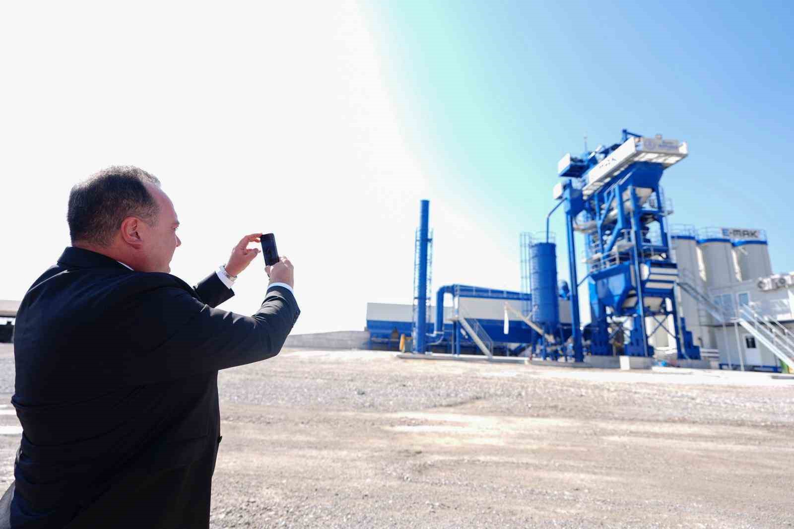 Başkan Dutlulu Soma ve Akhisar’da yatırımları inceledi