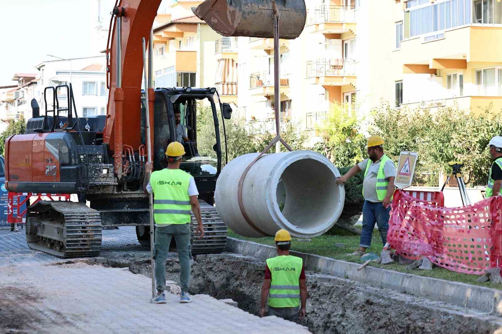 Başkan Dutlulu Soma ve Akhisar’da yatırımları inceledi