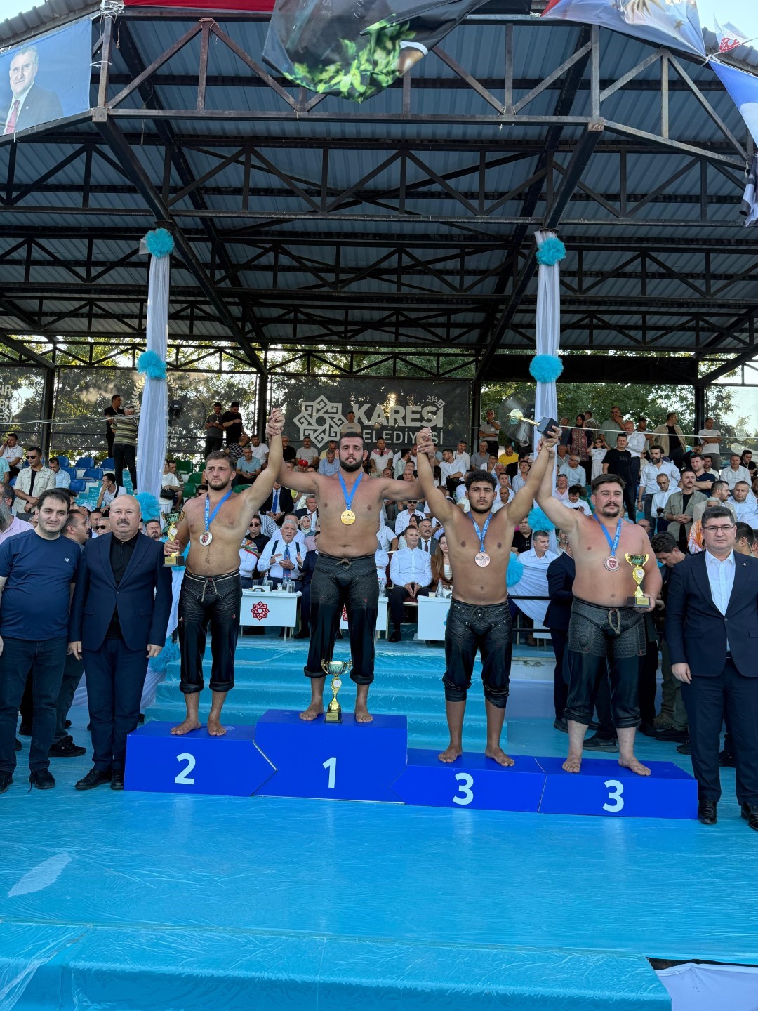 Kağıtspor’un gençleri Türkiye ve Avrupa’da parladı