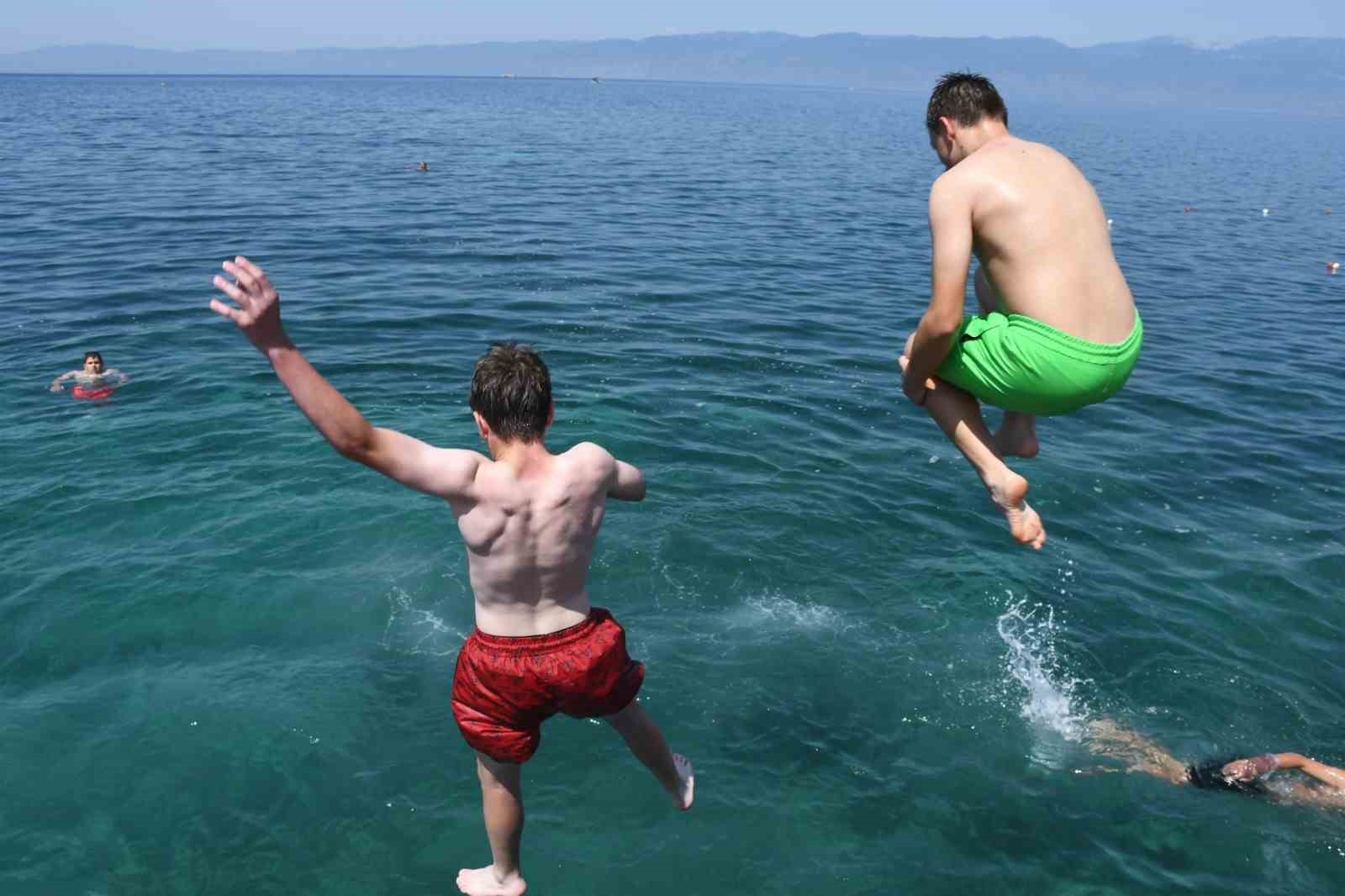 Dursunbeyli gençler denizle buluştu