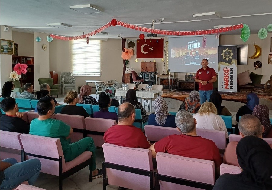 Niğde’de narkotikle mücadelede 674 kişiye bilgilendirme