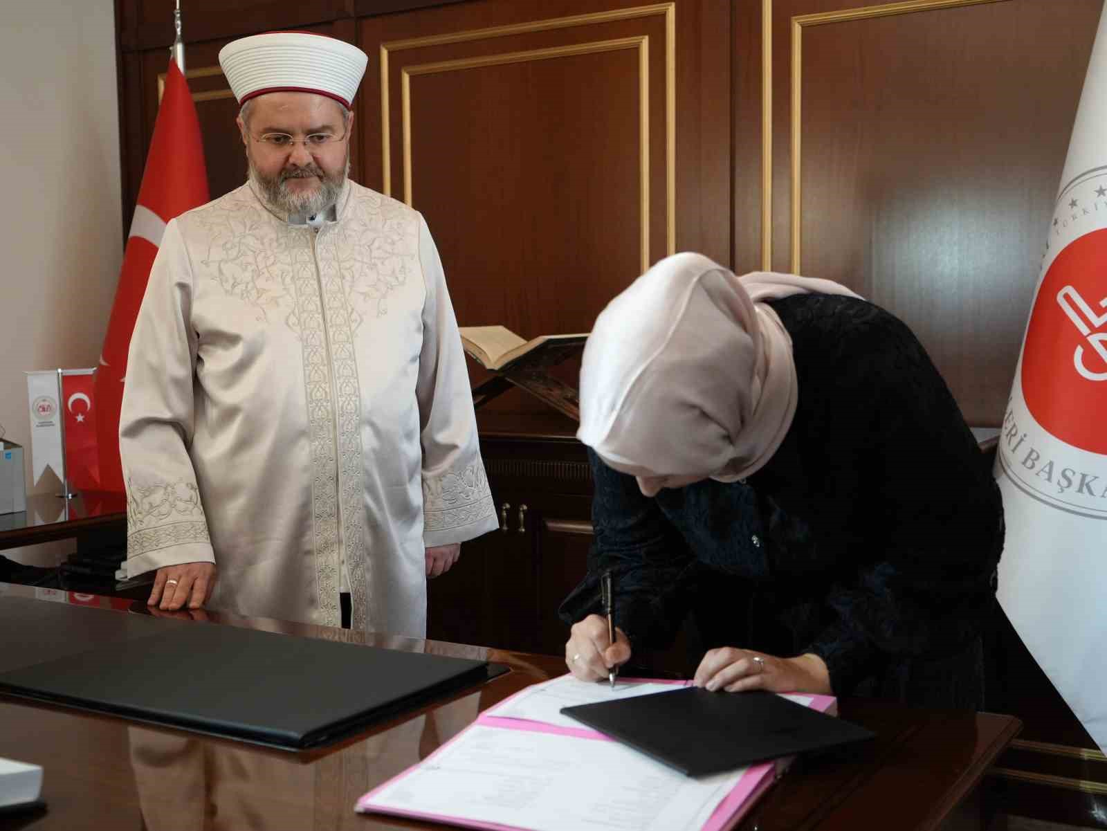Gazze’deki insanlık dramından etkilenen Alman kadın Müslüman oldu